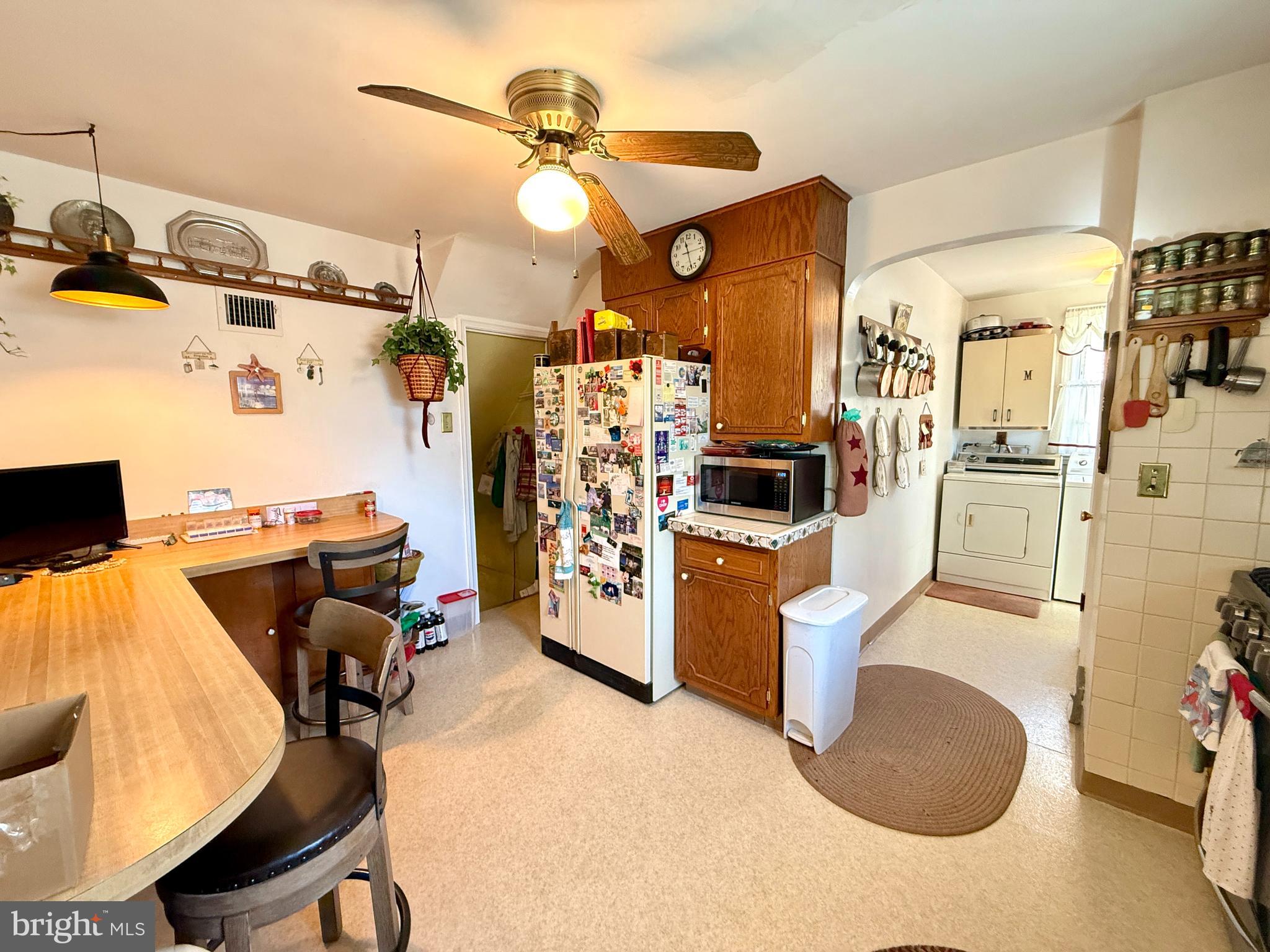 FOX CHASE - Residential