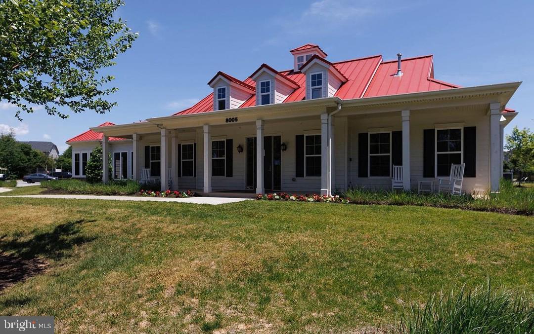 CREEKSIDE VILLAGE AT TANYARD SPRINGS - Residential