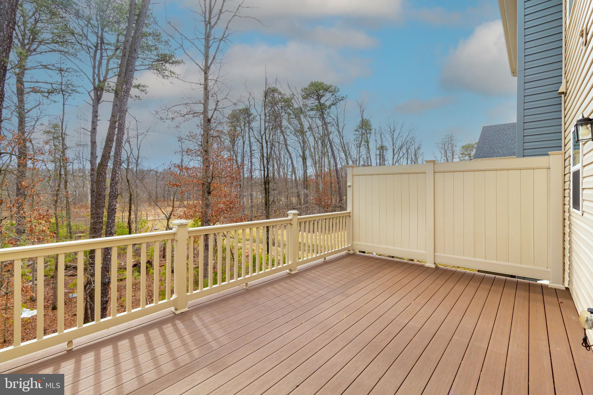 CREEKSIDE VILLAGE AT TANYARD SPRINGS - Residential