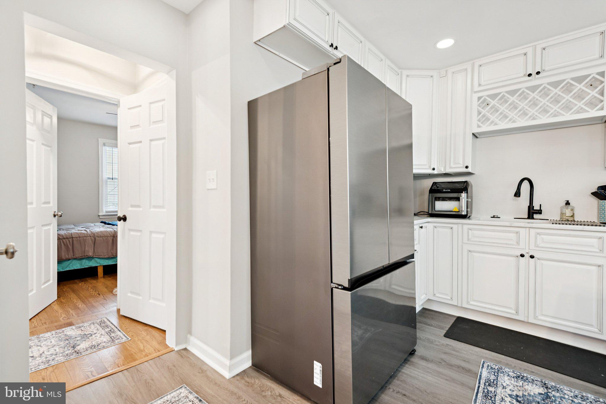 MURRAY HILL - Residential