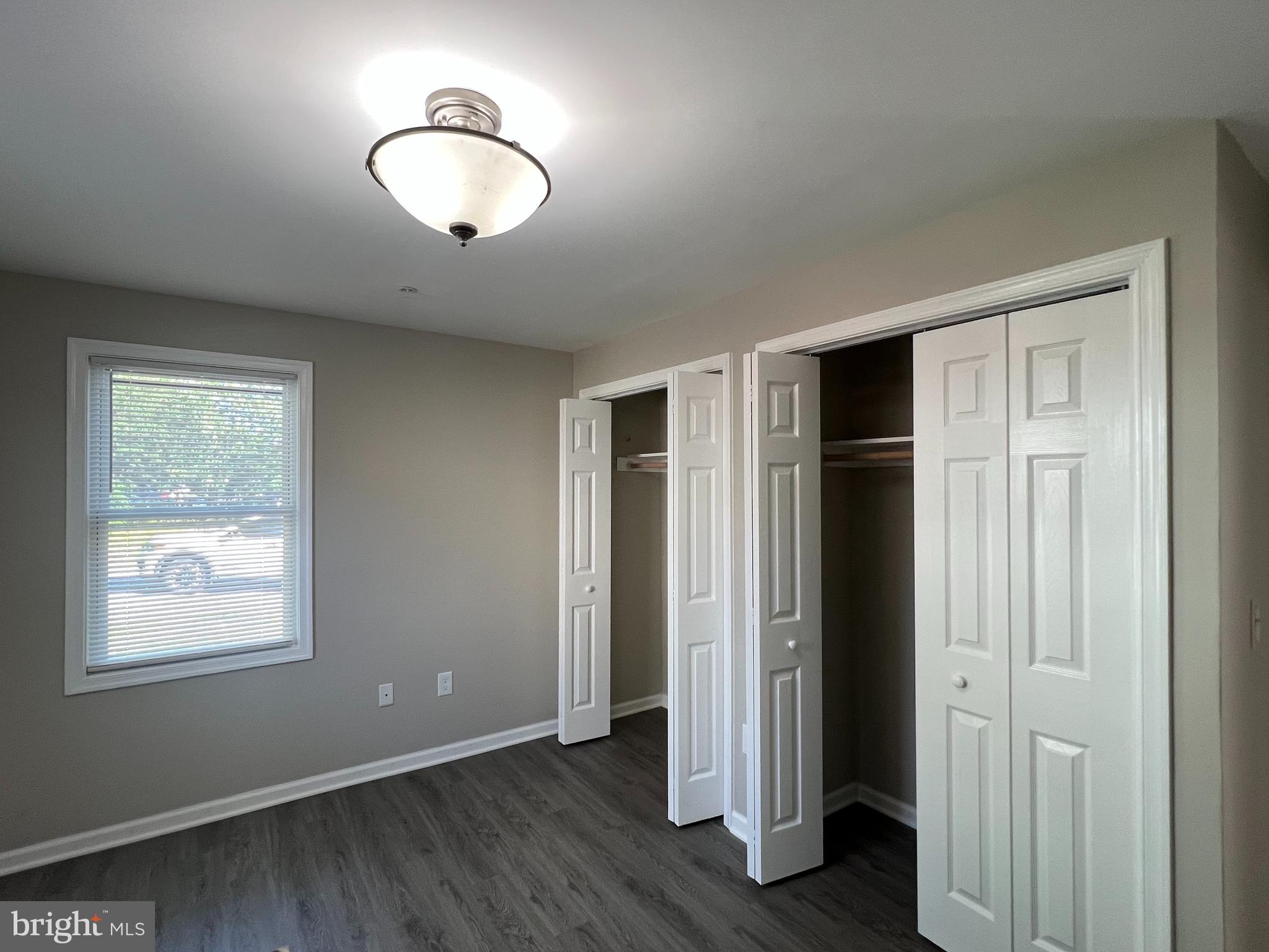 MURRAY HILL - Residential