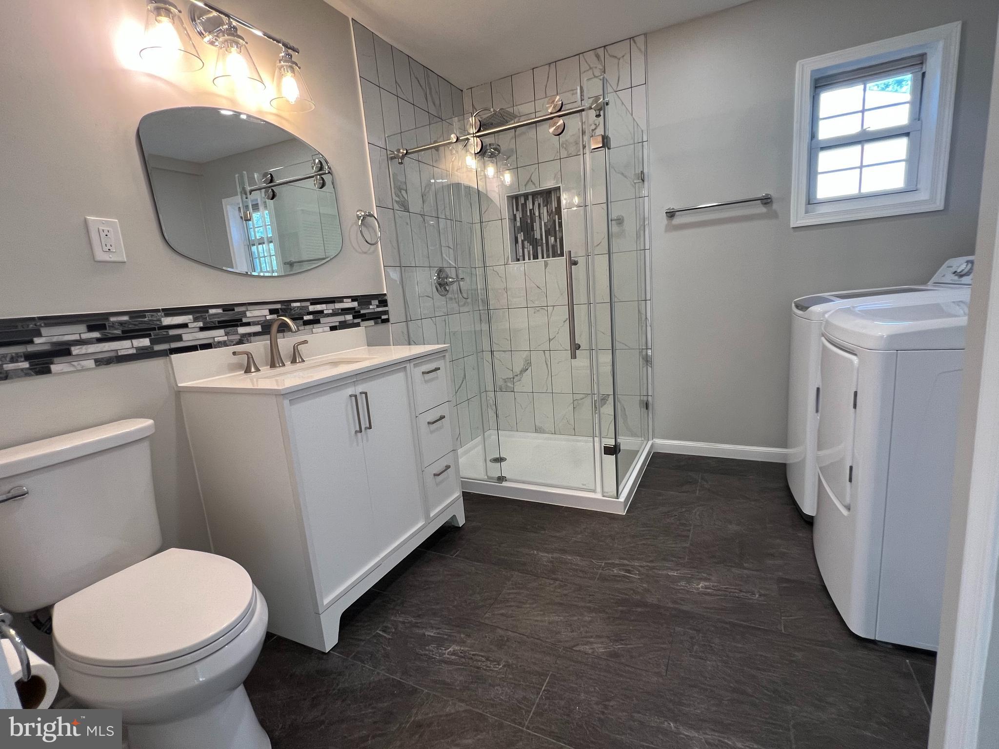 MURRAY HILL - Residential