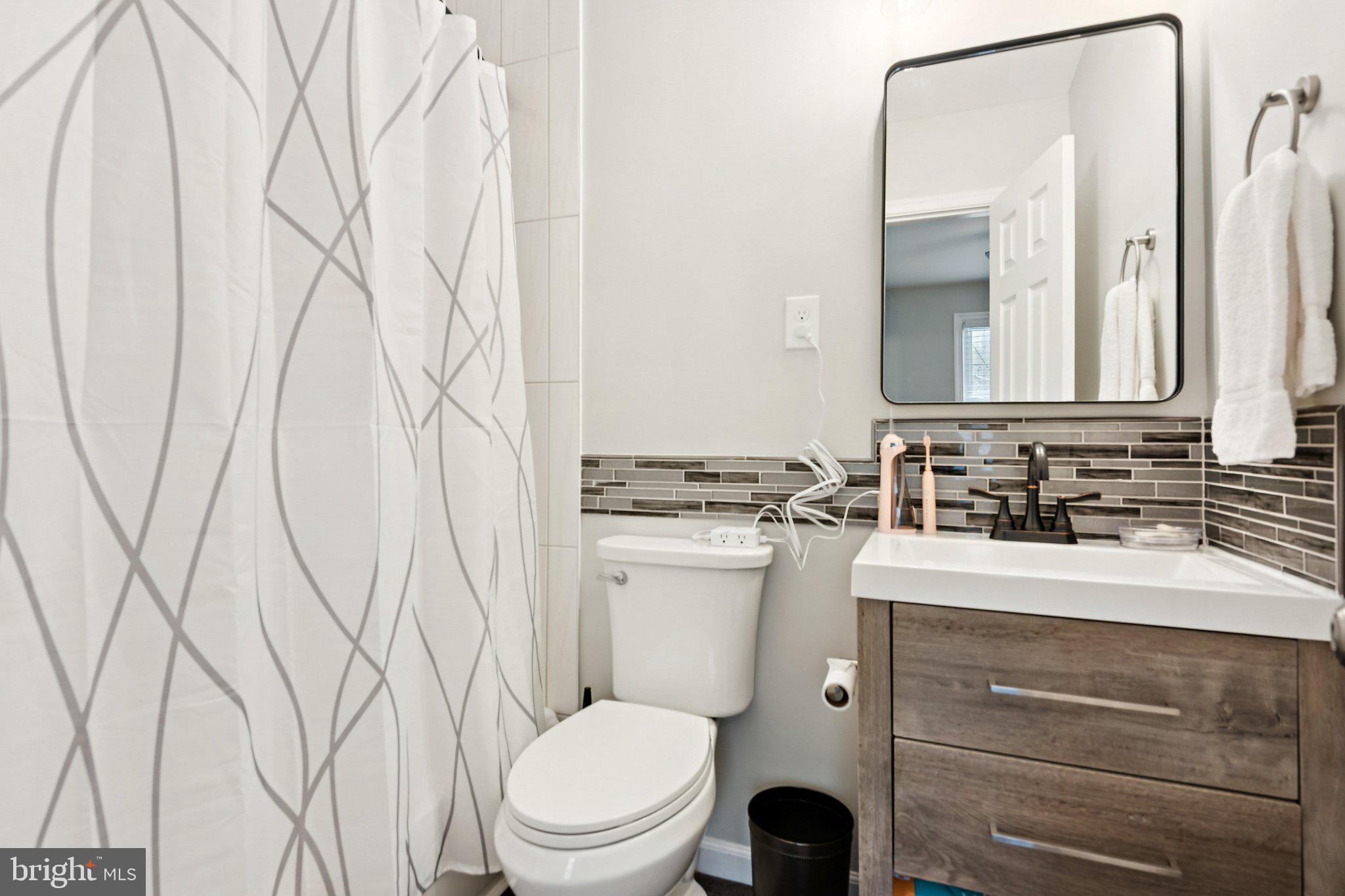 MURRAY HILL - Residential