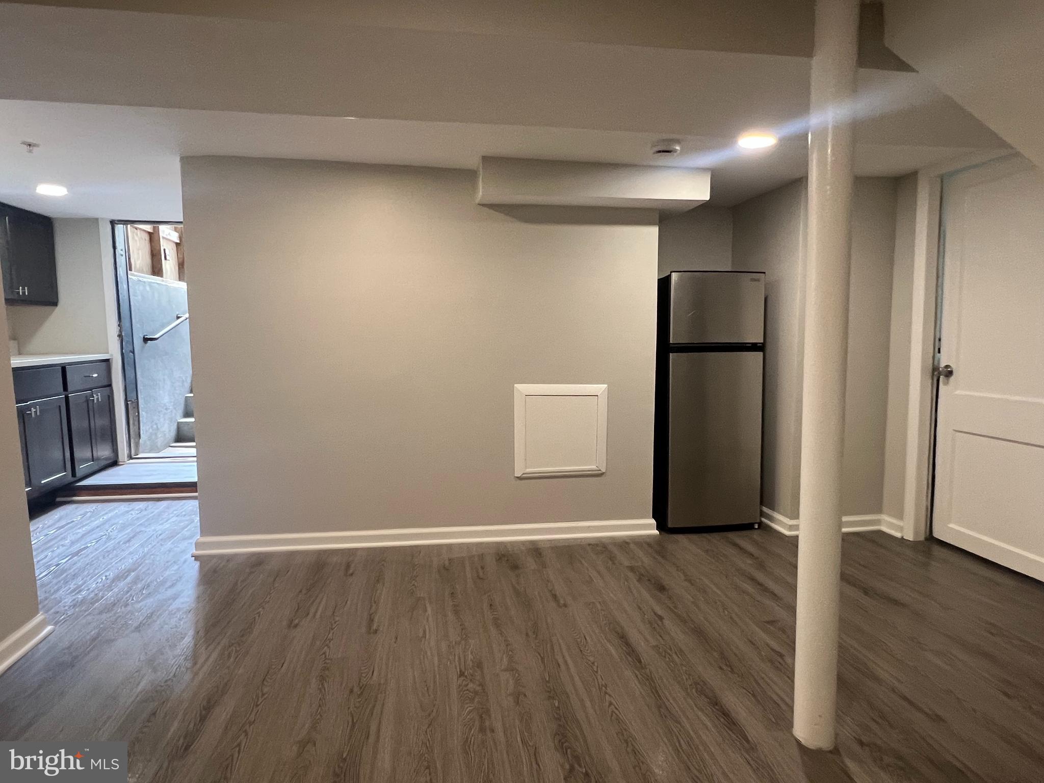 MURRAY HILL - Residential