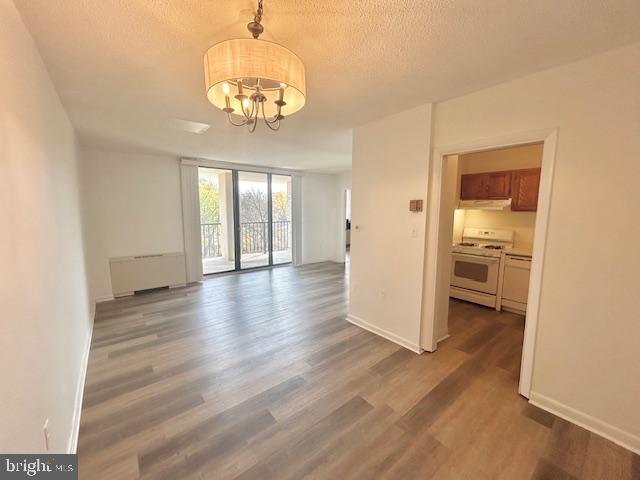 RIVIERA OF CHEVY CHASE - Residential