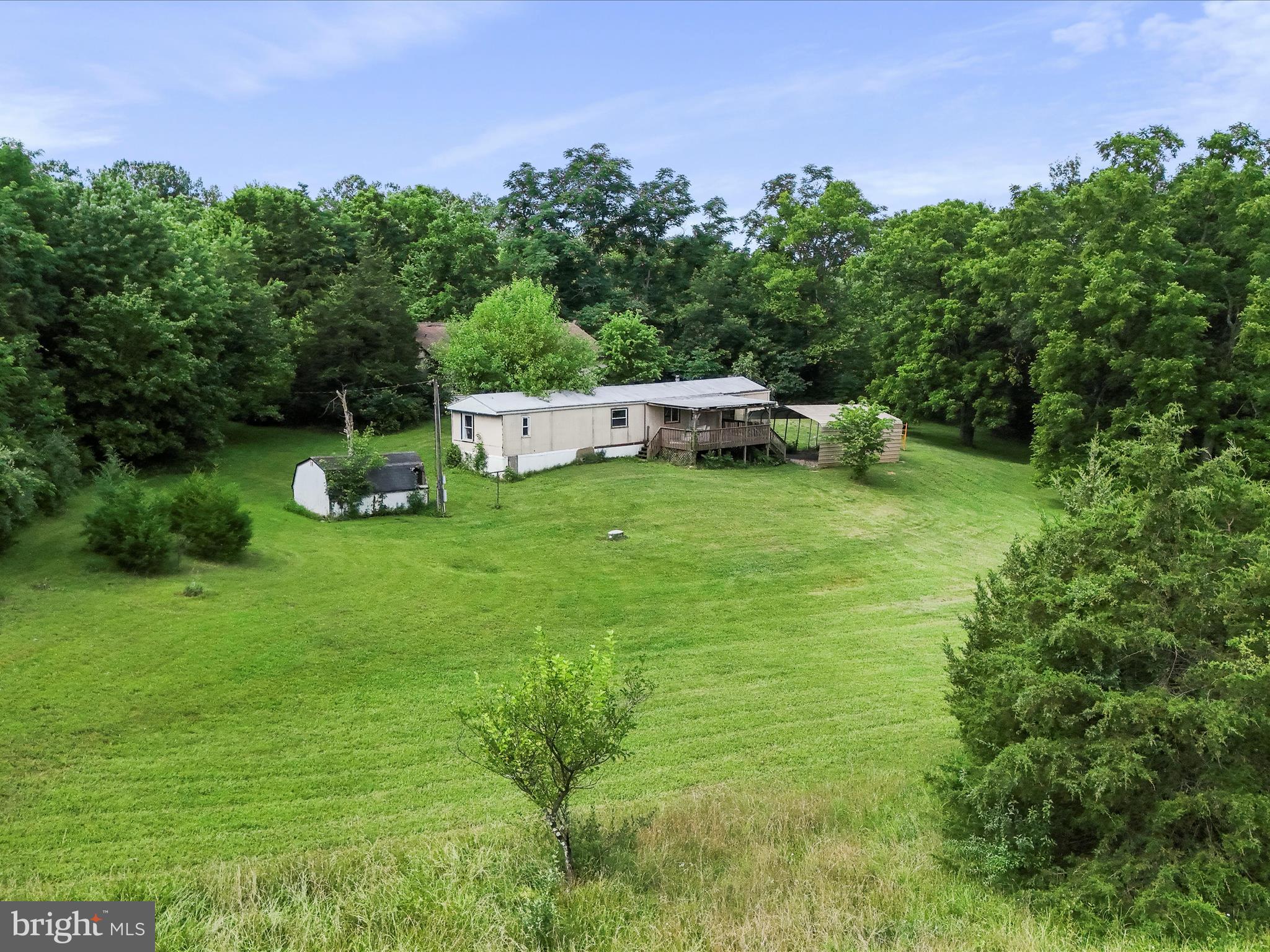 FALLING WATERS - Residential