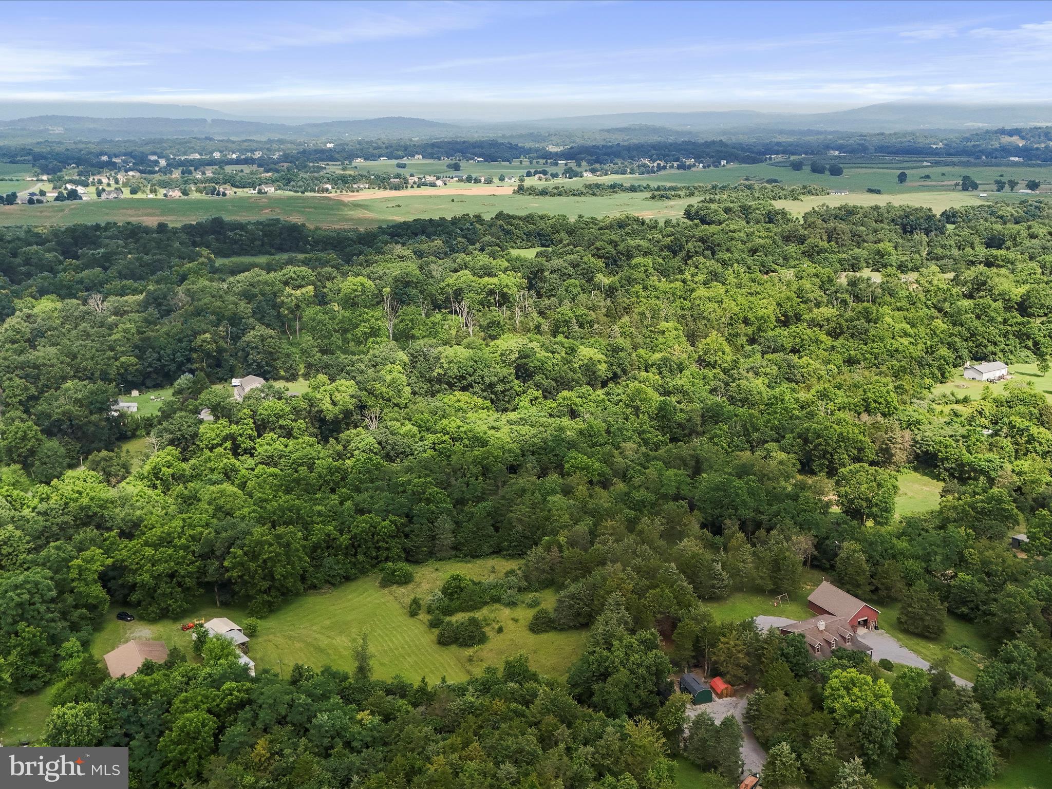 FALLING WATERS - Residential