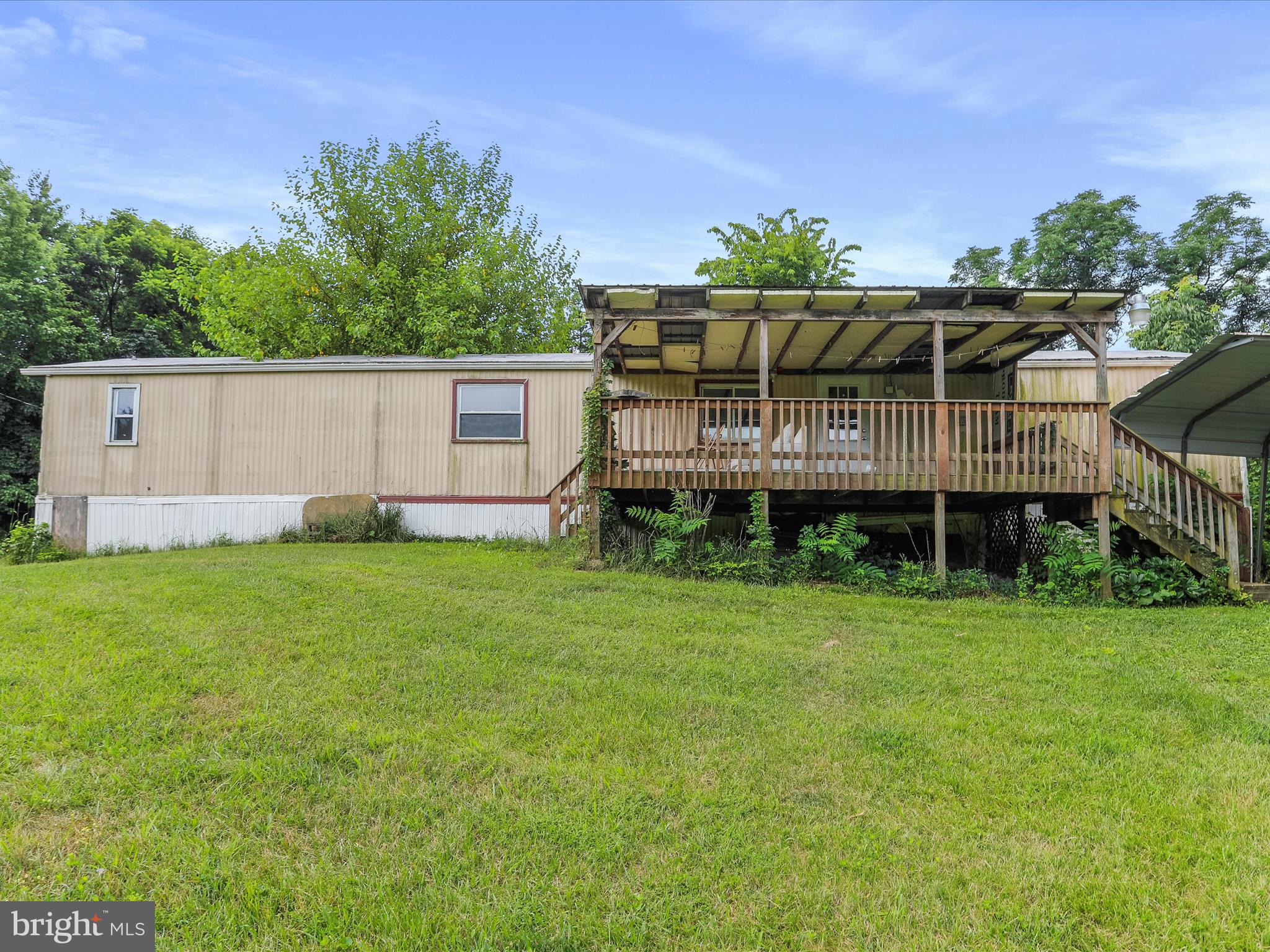 FALLING WATERS - Residential