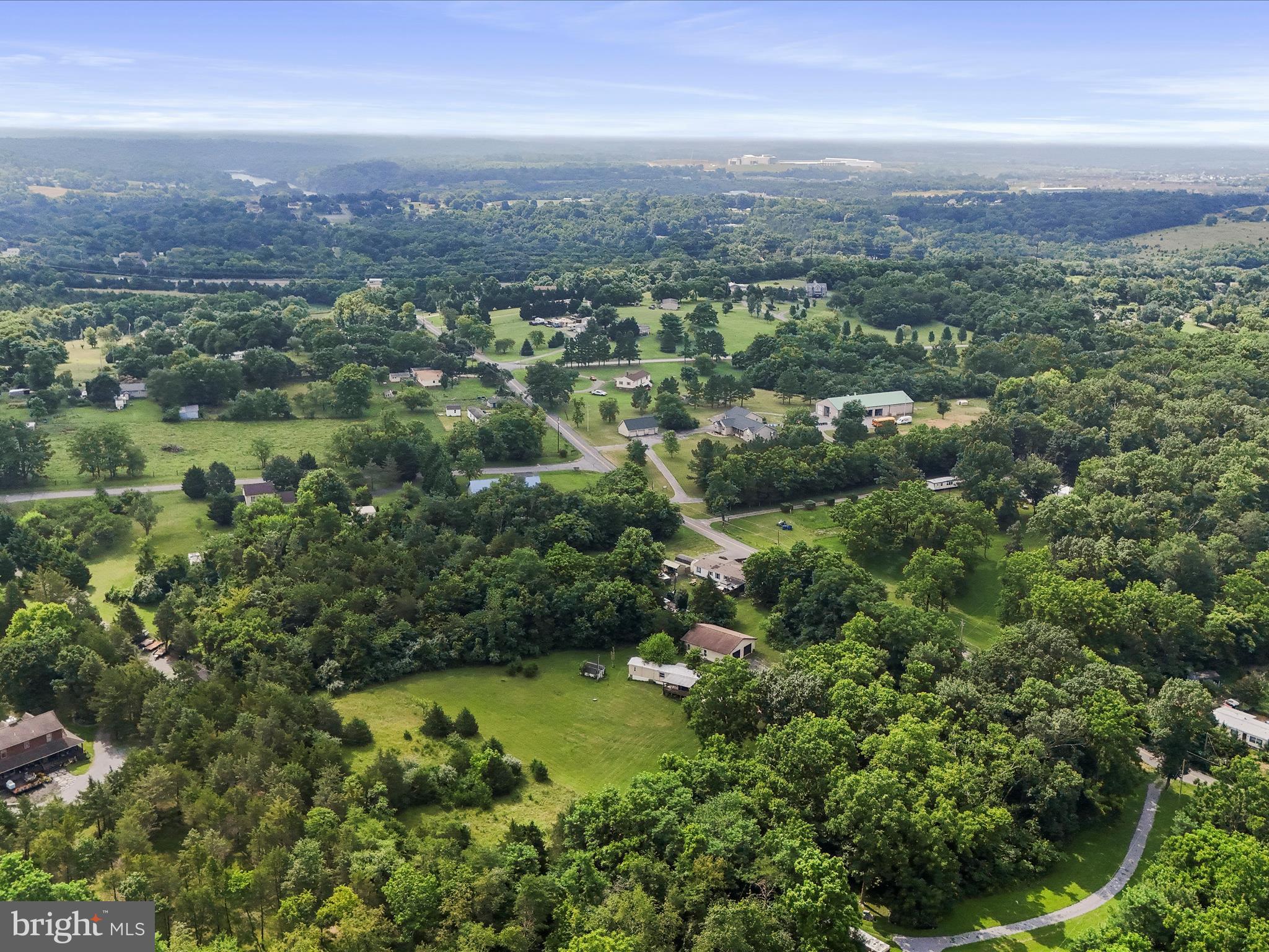 FALLING WATERS - Residential