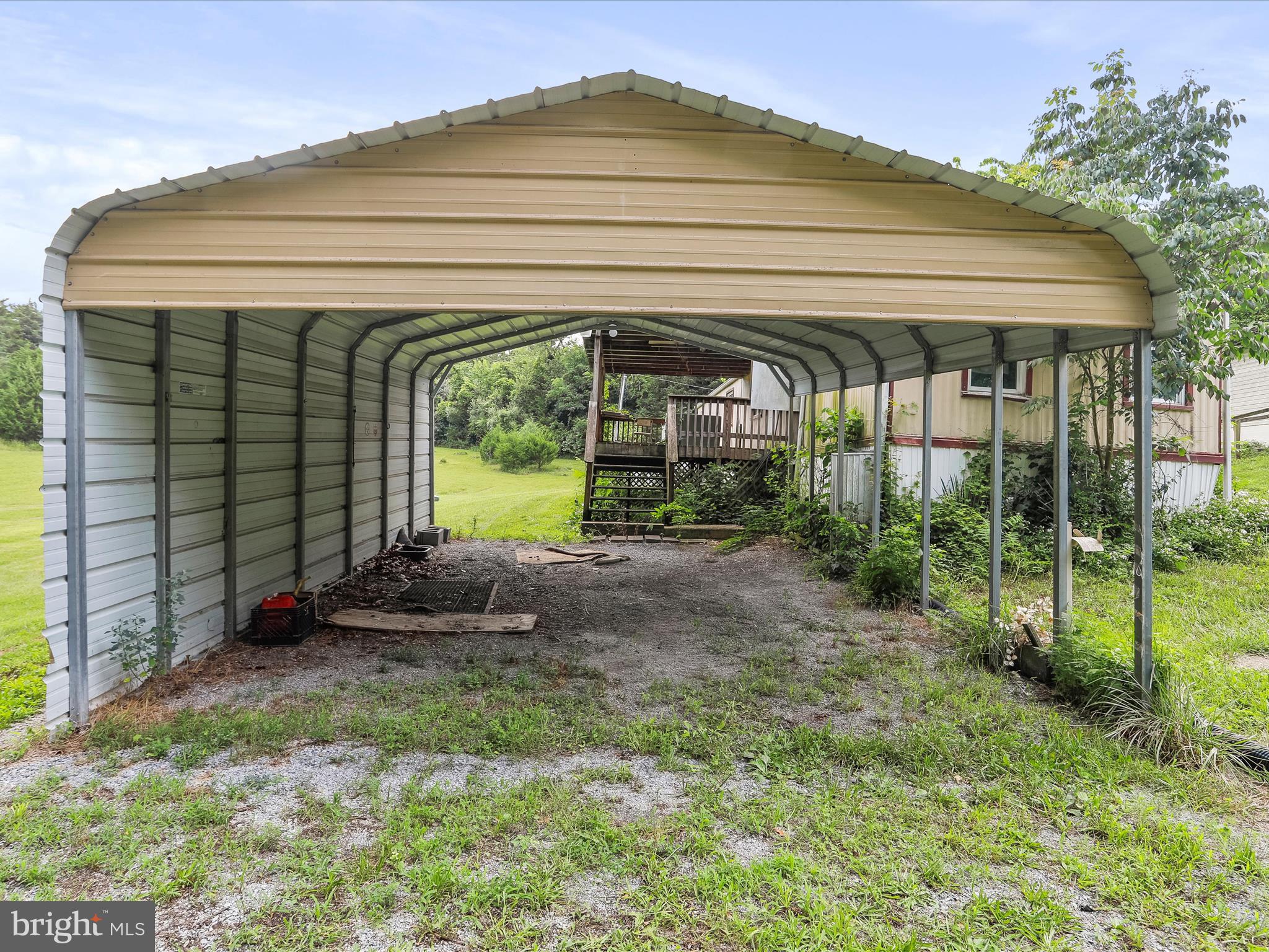 FALLING WATERS - Residential