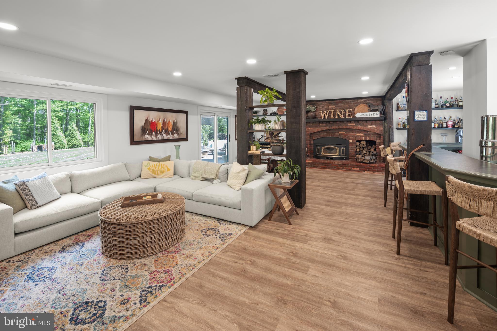 THE CHASE - Residential