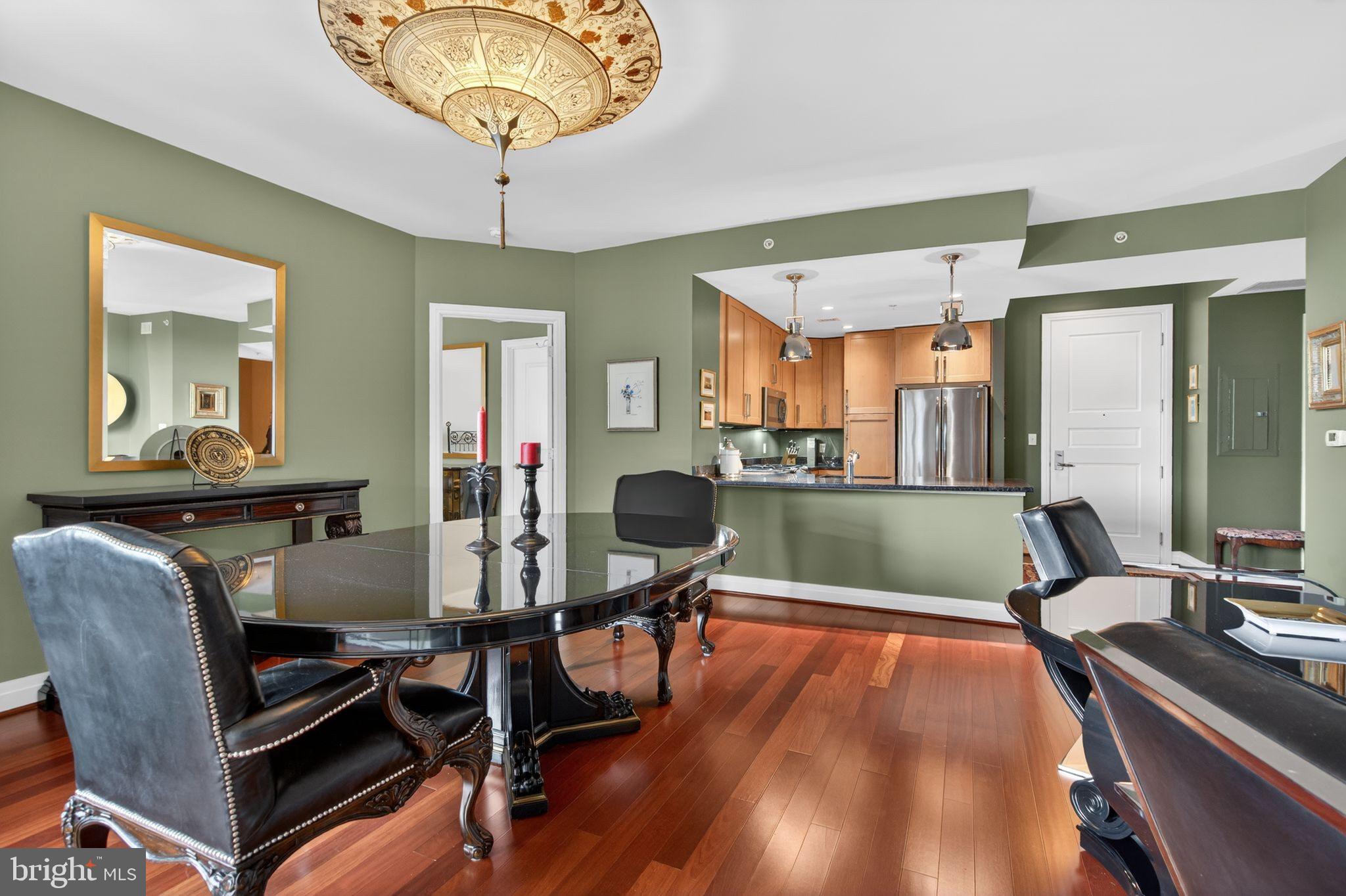 ONE PARK CREST CONDOMINIUM - Residential