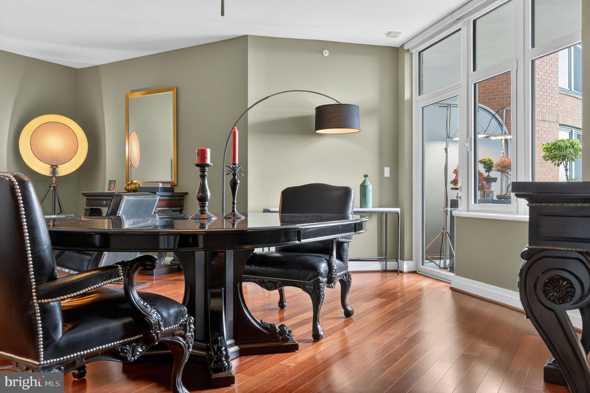 ONE PARK CREST CONDOMINIUM - Residential