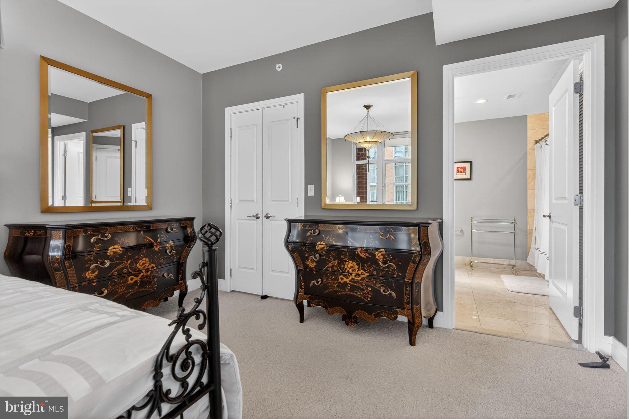 ONE PARK CREST CONDOMINIUM - Residential
