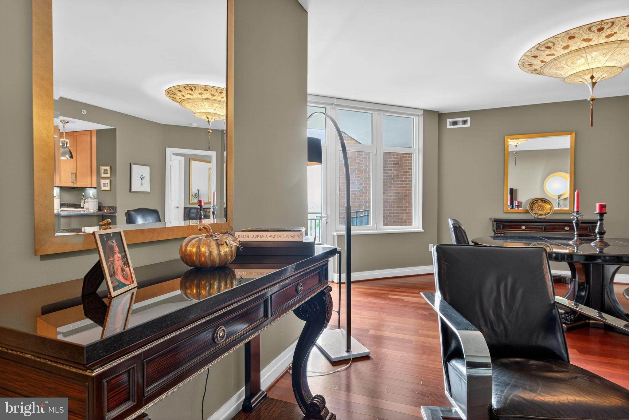 ONE PARK CREST CONDOMINIUM - Residential