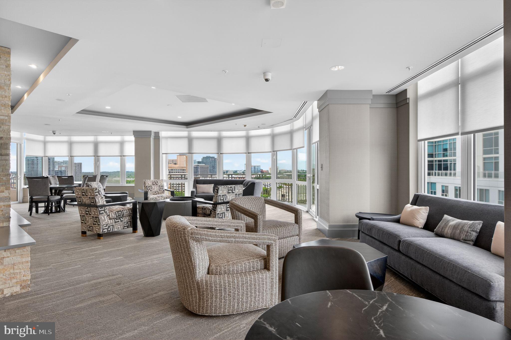 ONE PARK CREST CONDOMINIUM - Residential