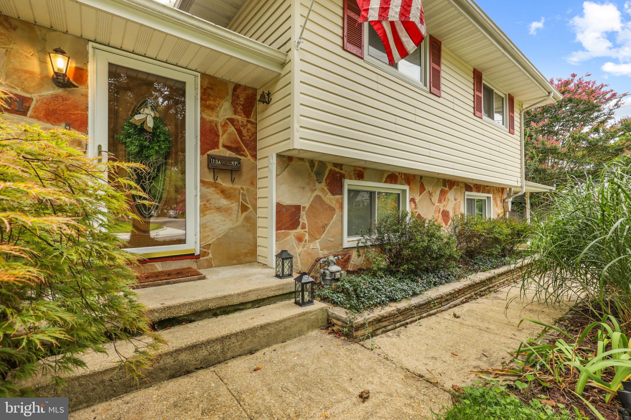 ADMIRAL HEIGHTS - Residential