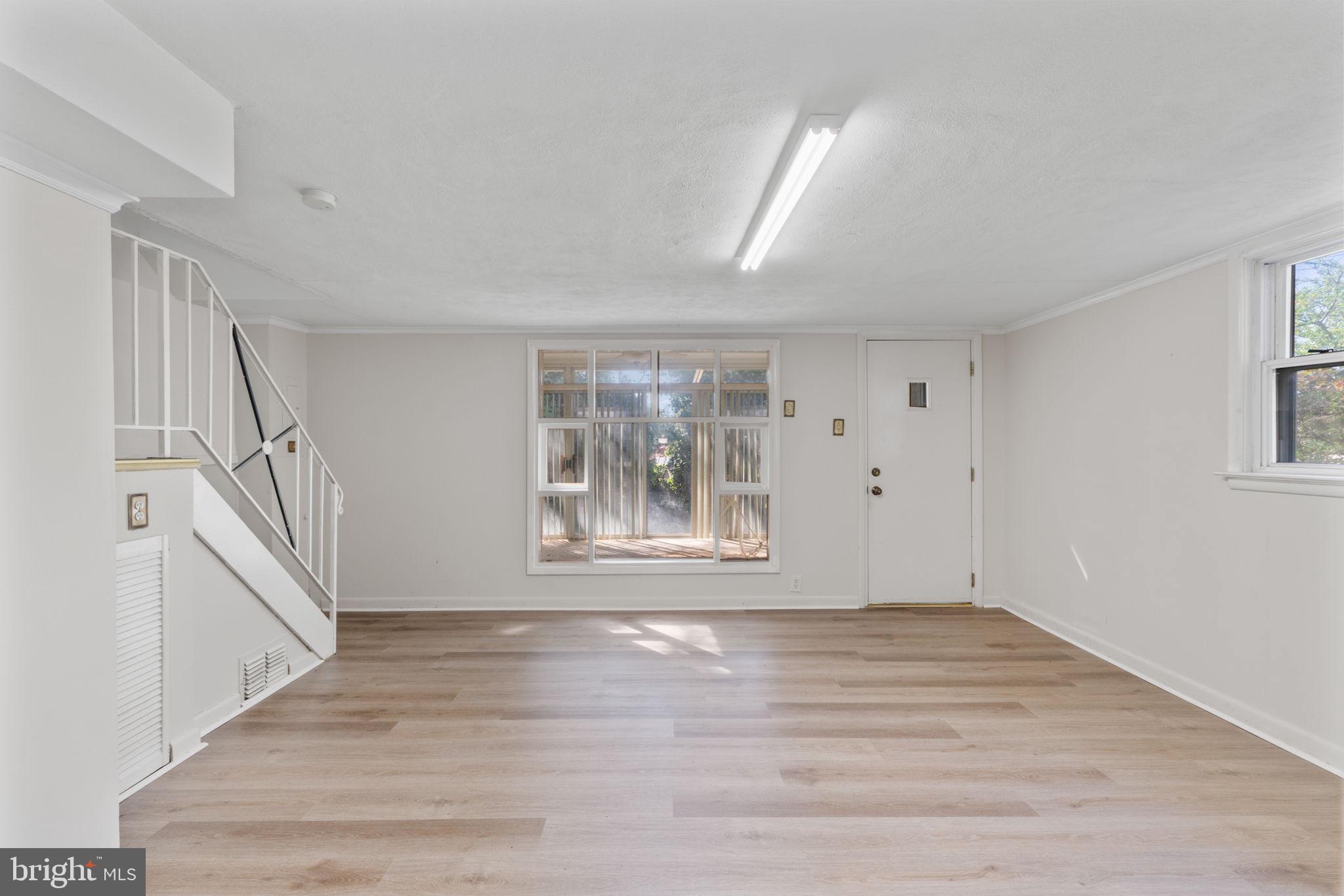 PHILADELPHIA (NORTHEAST) - Residential