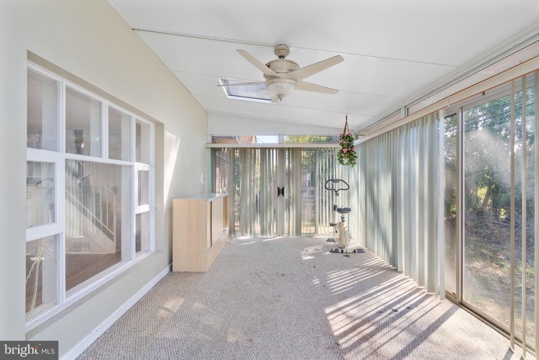 PHILADELPHIA (NORTHEAST) - Residential