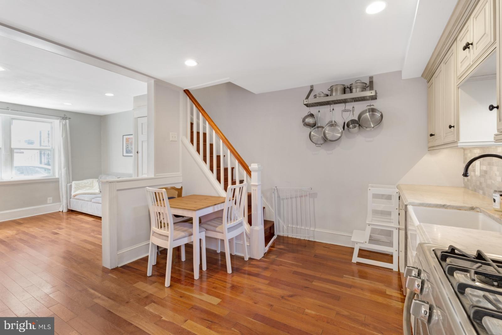 BELLA VISTA - Residential Lease