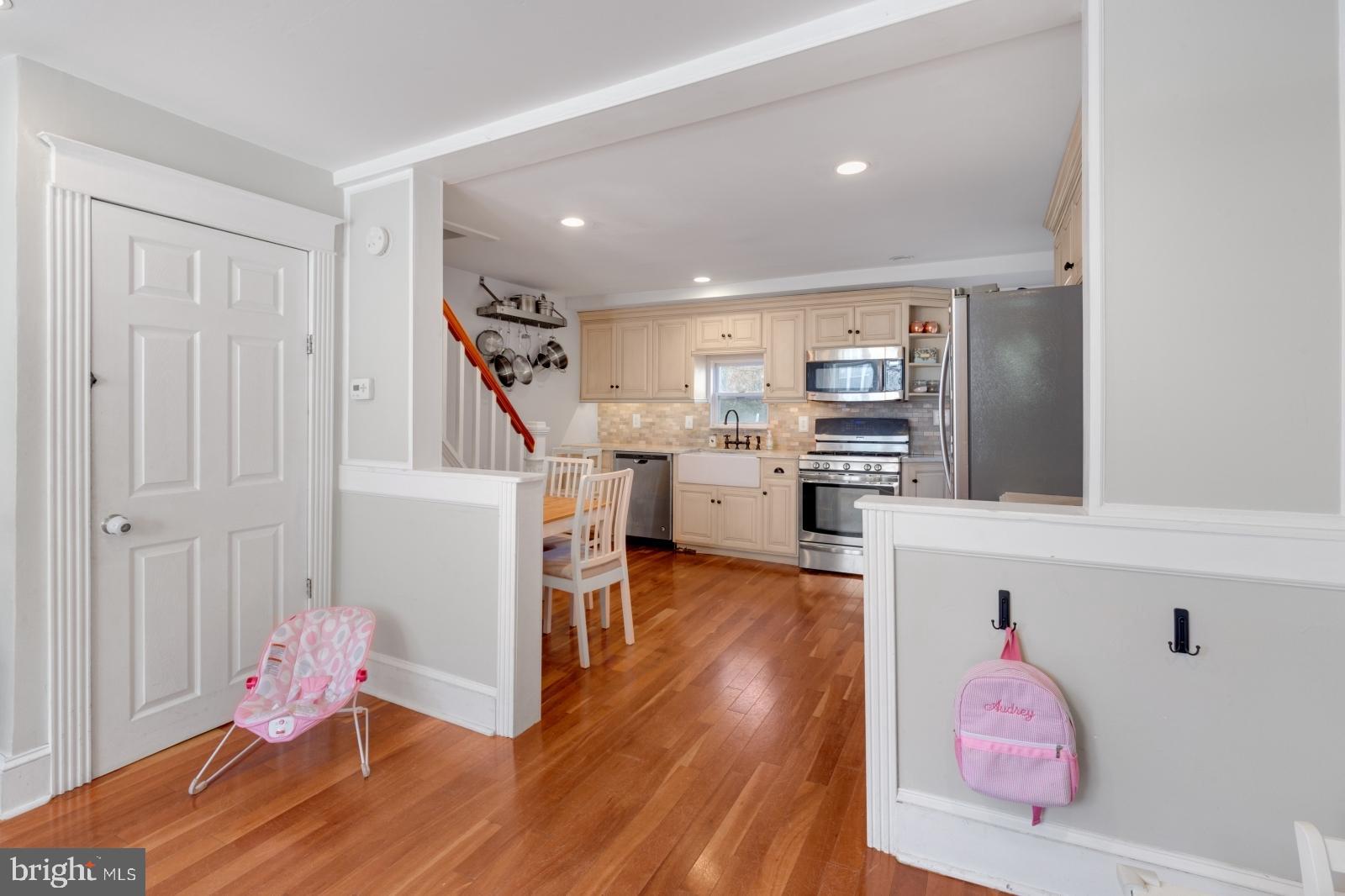 BELLA VISTA - Residential Lease