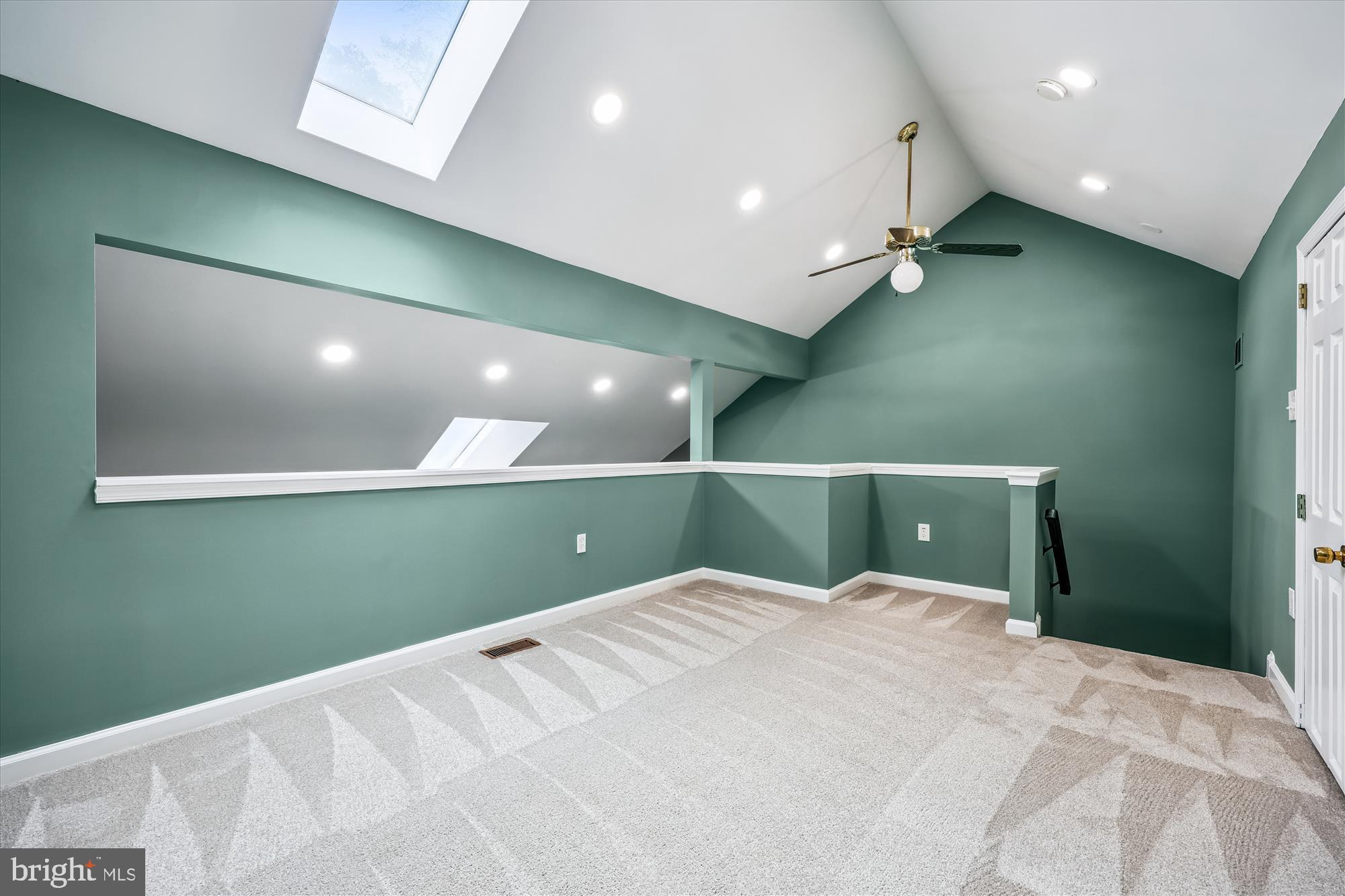 CHURCHILL TOWN SECTOR - Residential