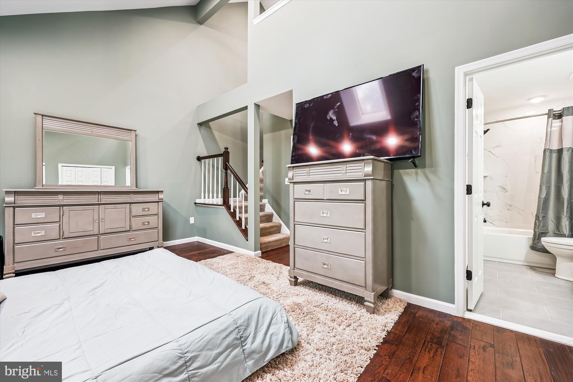 CHURCHILL TOWN SECTOR - Residential