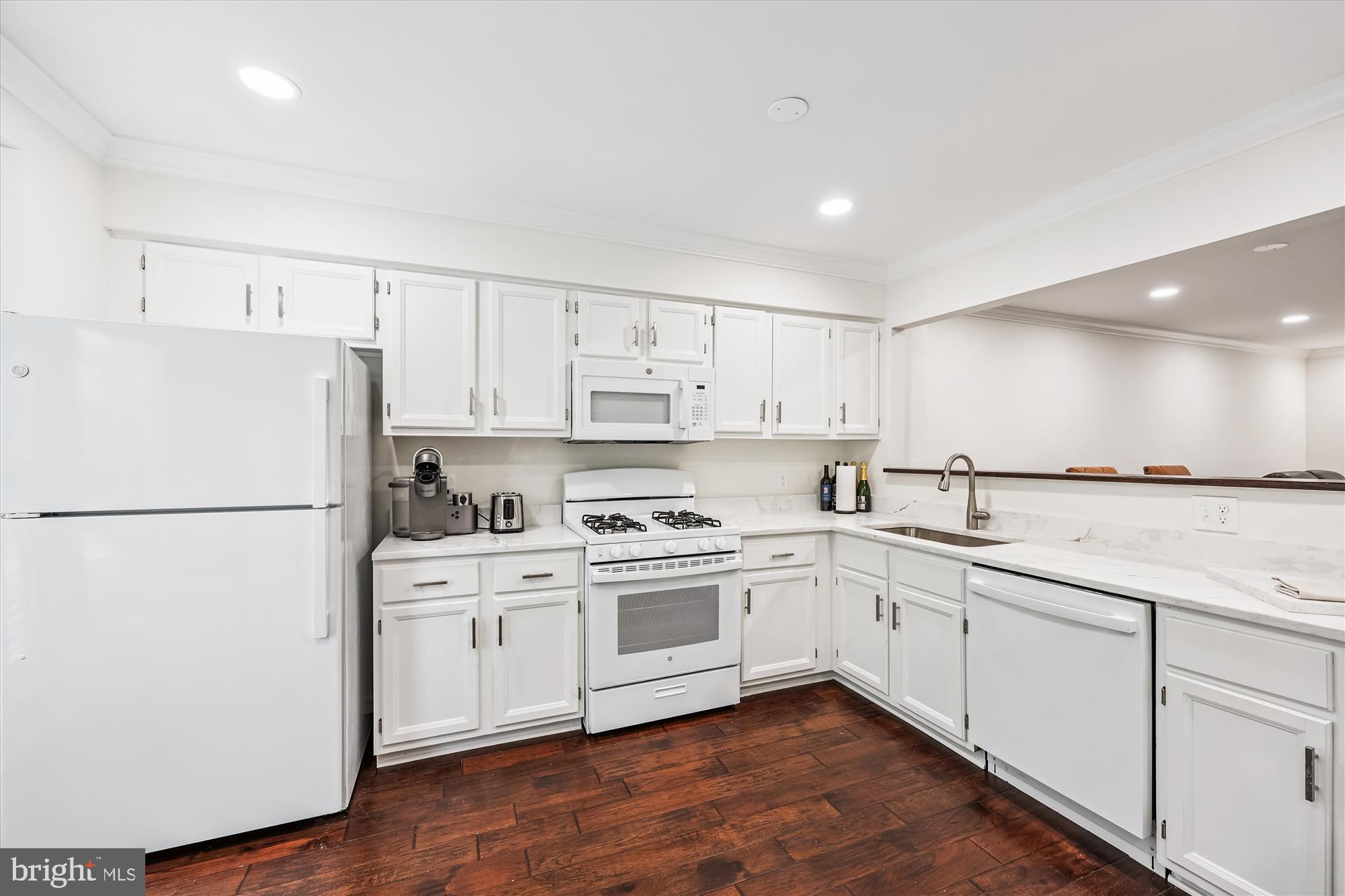 CHURCHILL TOWN SECTOR - Residential