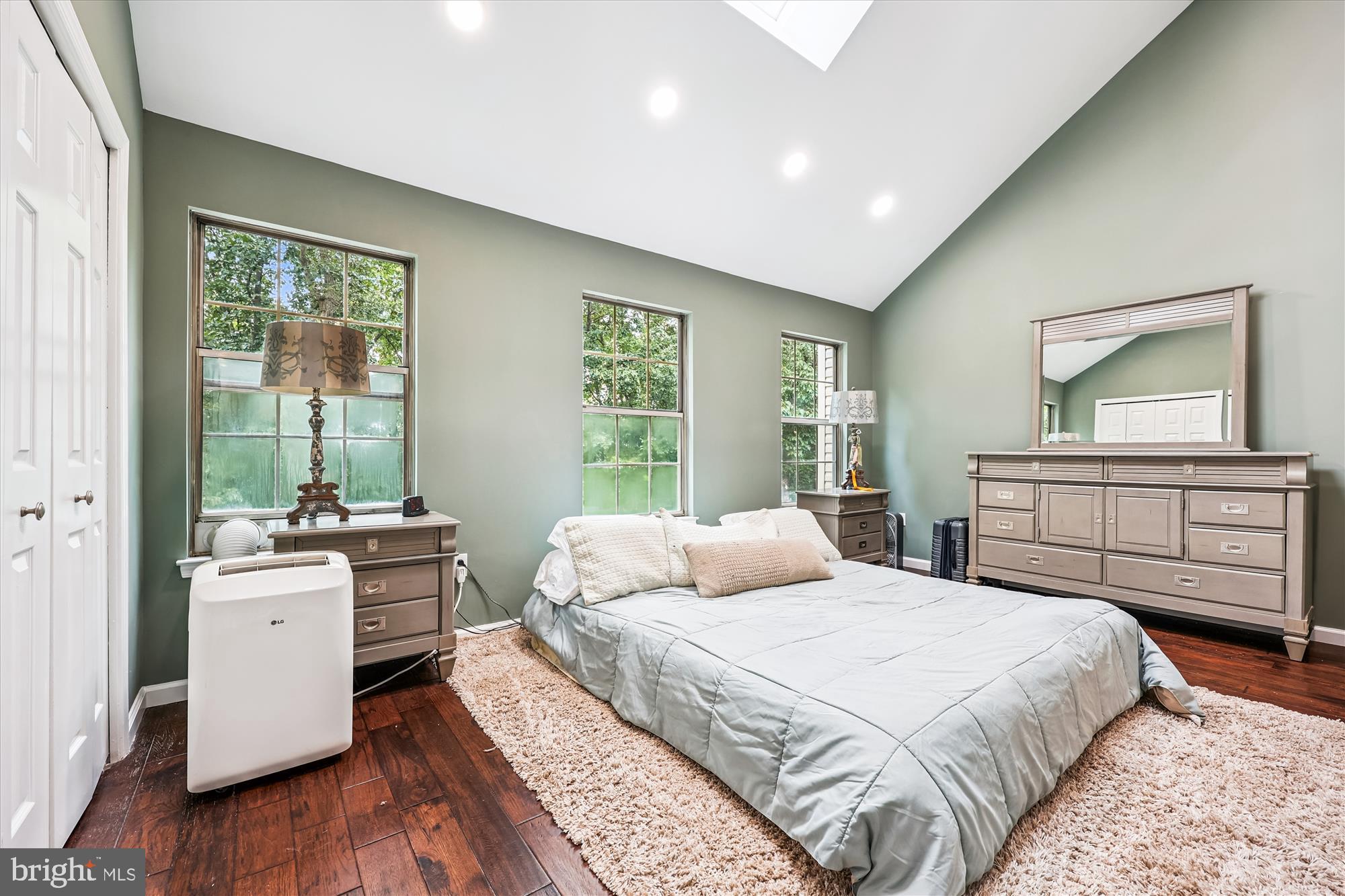 CHURCHILL TOWN SECTOR - Residential