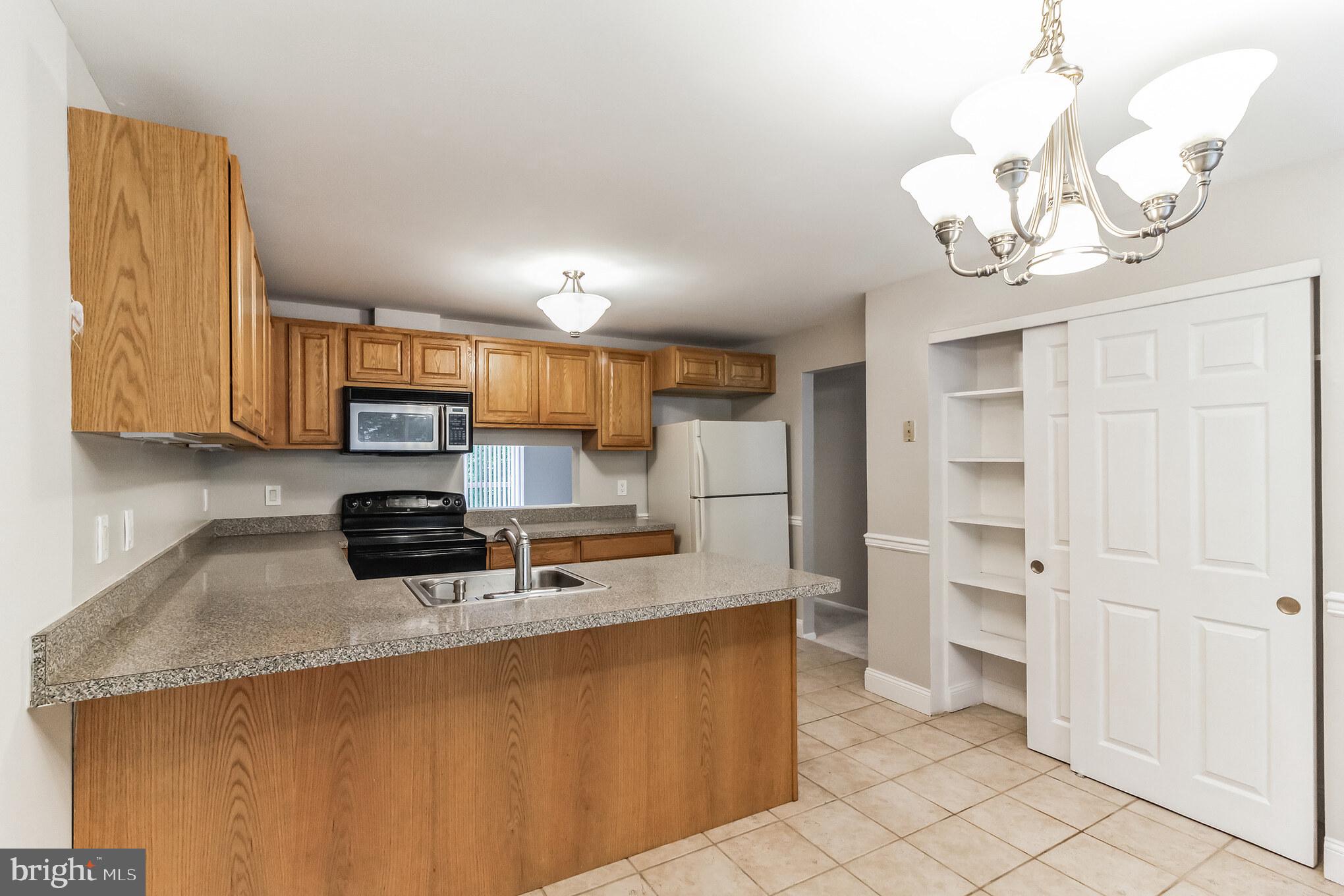 STONEGATE - Residential