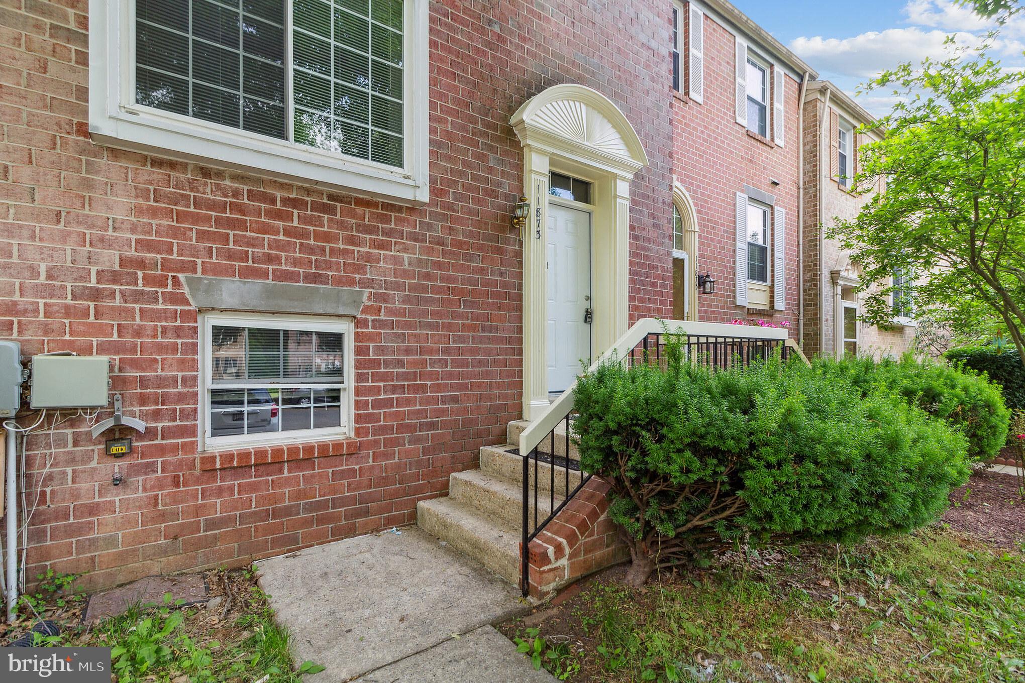 STONEGATE - Residential