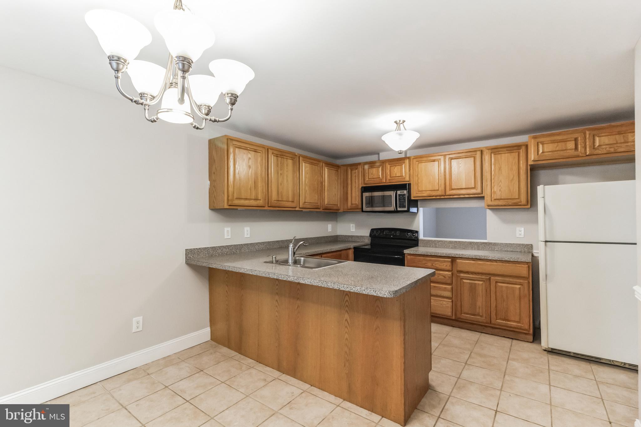 STONEGATE - Residential