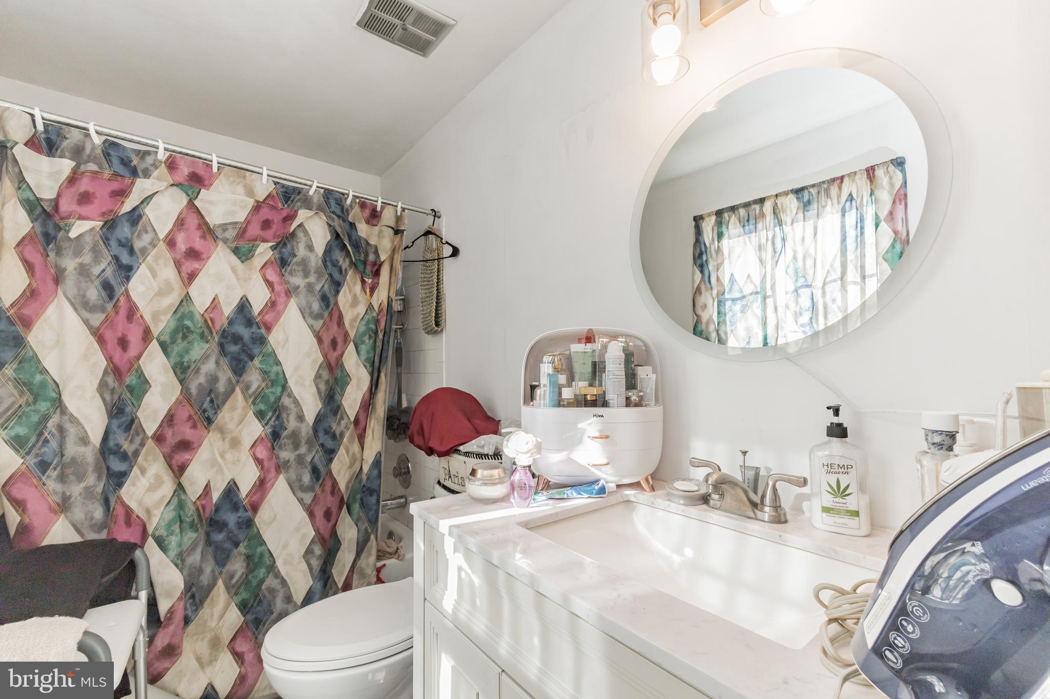 GOSHEN VILLAGE - Residential