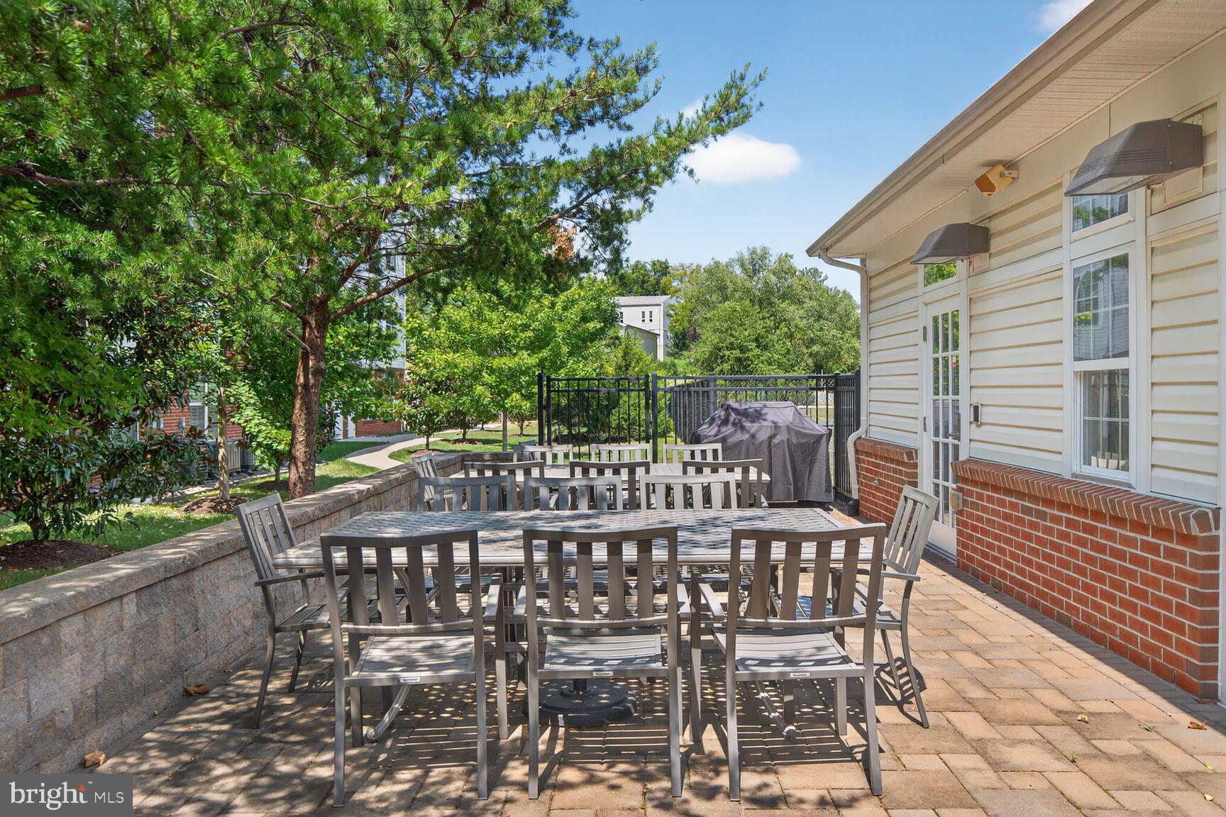 THE GATHERINGS - Residential