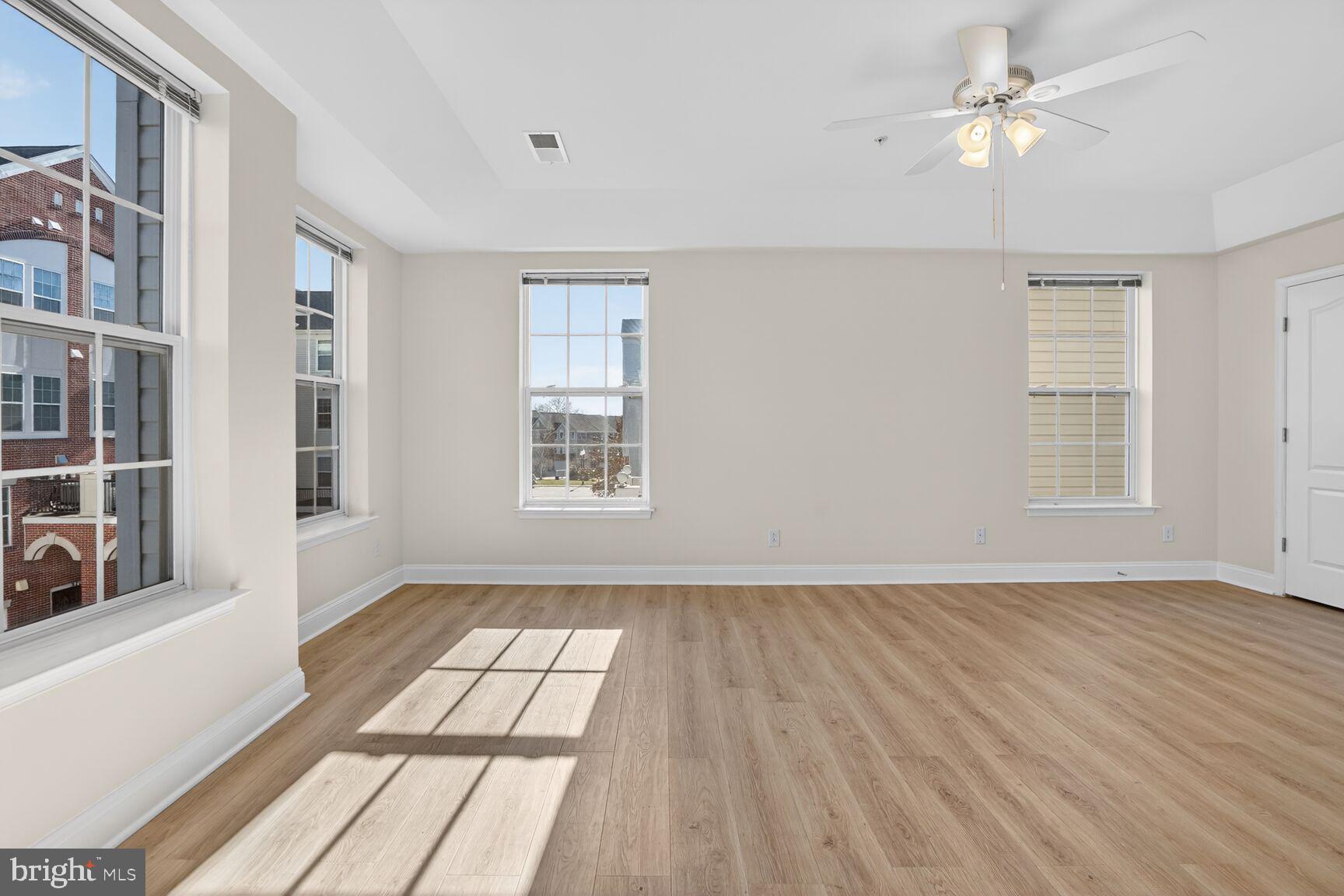 THE GATHERINGS - Residential