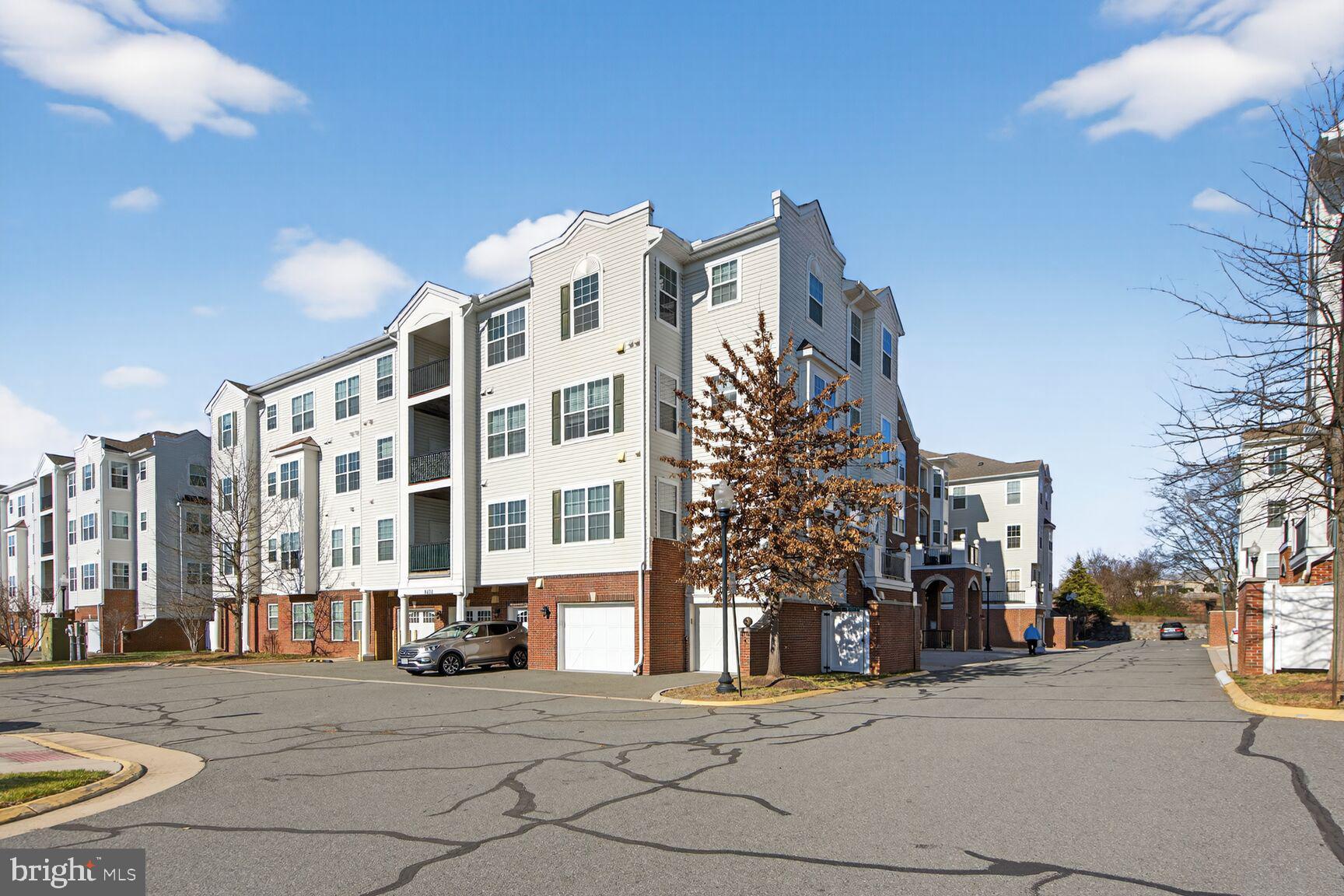 THE GATHERINGS - Residential