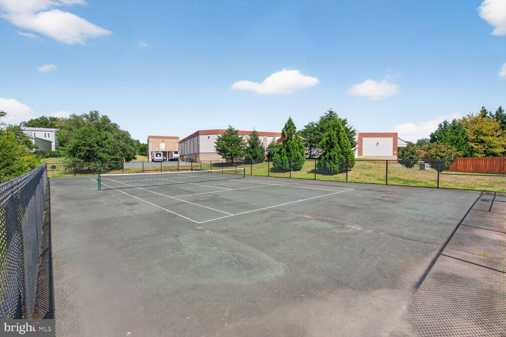 THE GATHERINGS - Residential