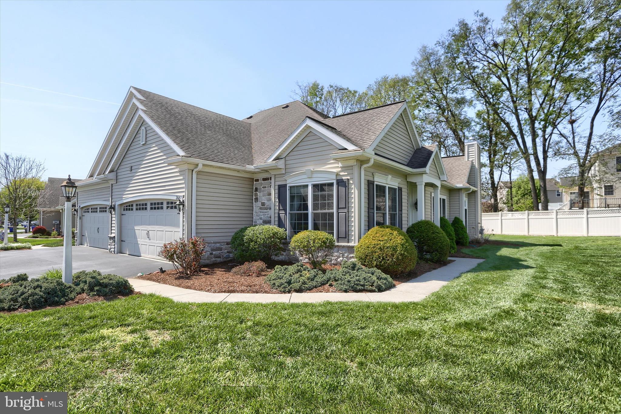 CARMELLA - Residential
