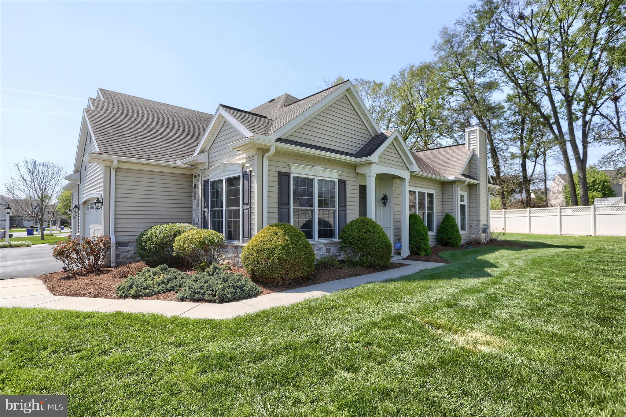 CARMELLA - Residential