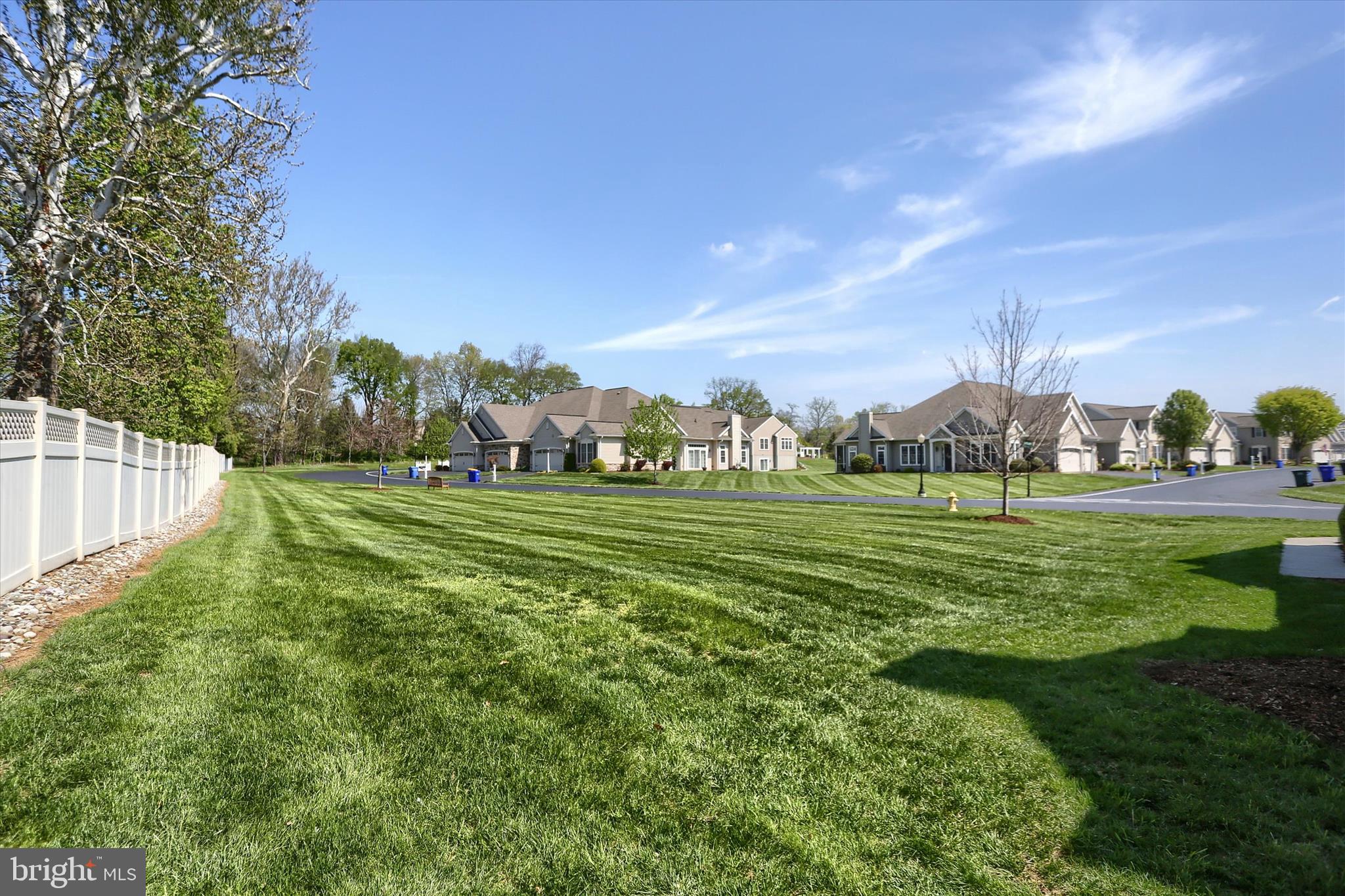 CARMELLA - Residential