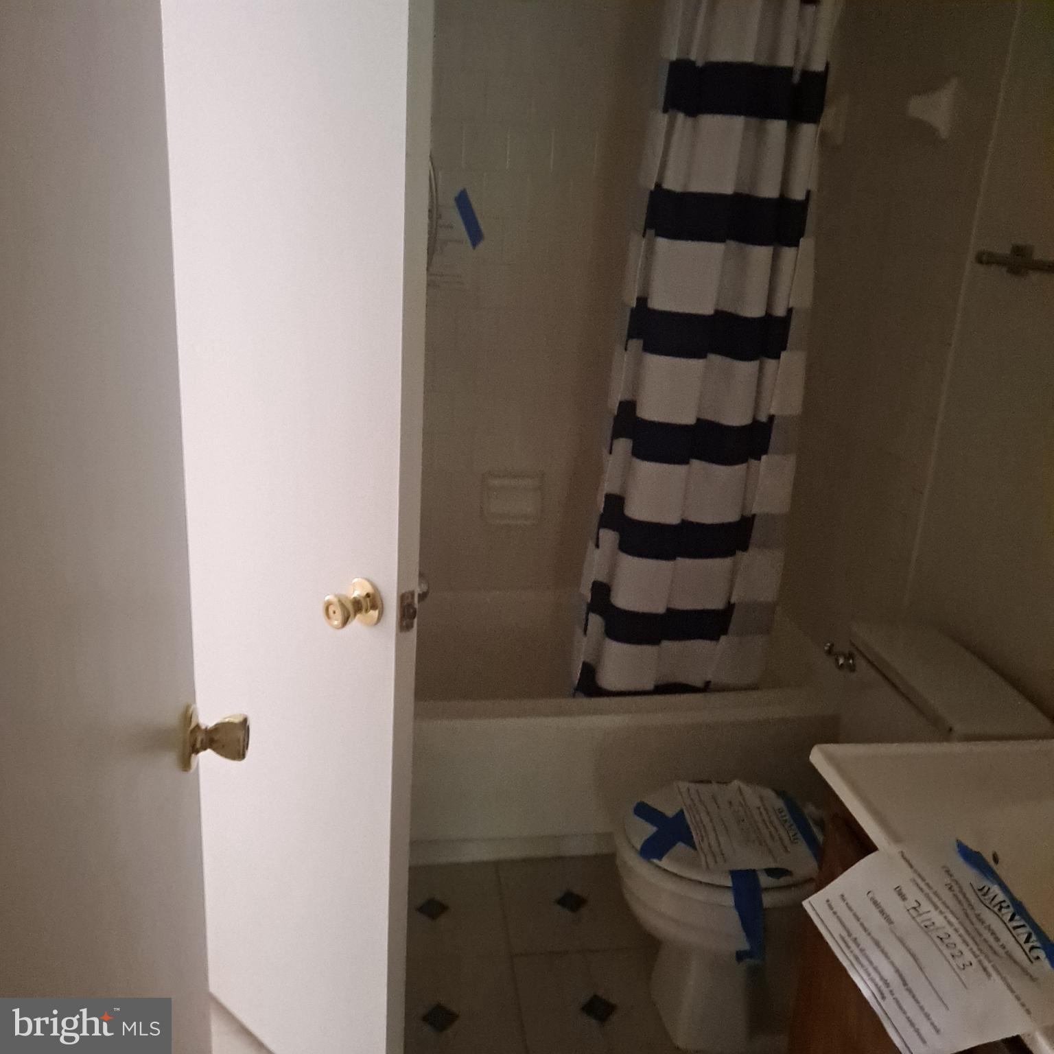 LAKEVIEW - Residential