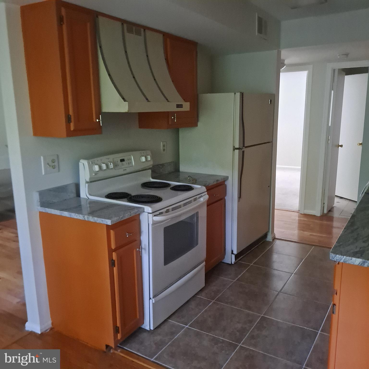 LAKEVIEW - Residential