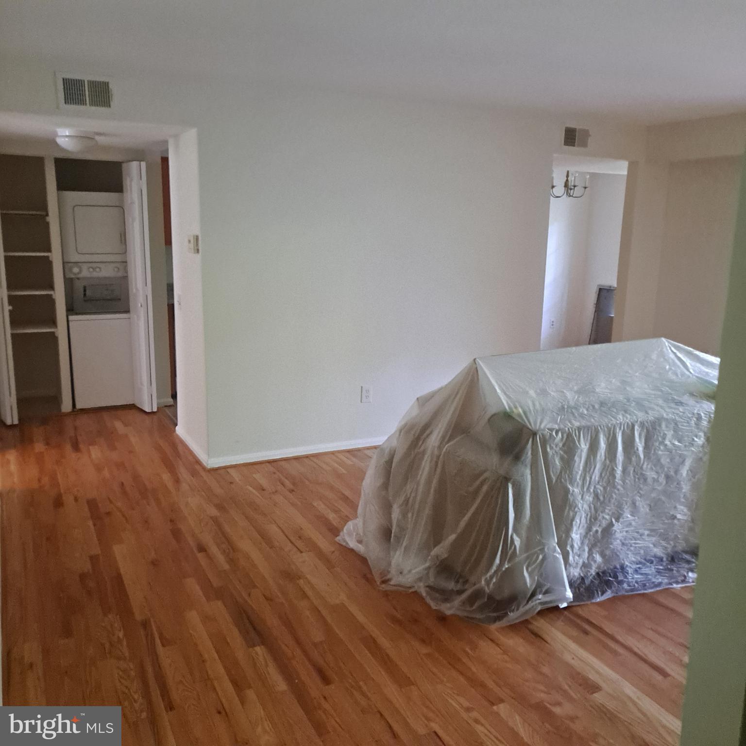 LAKEVIEW - Residential