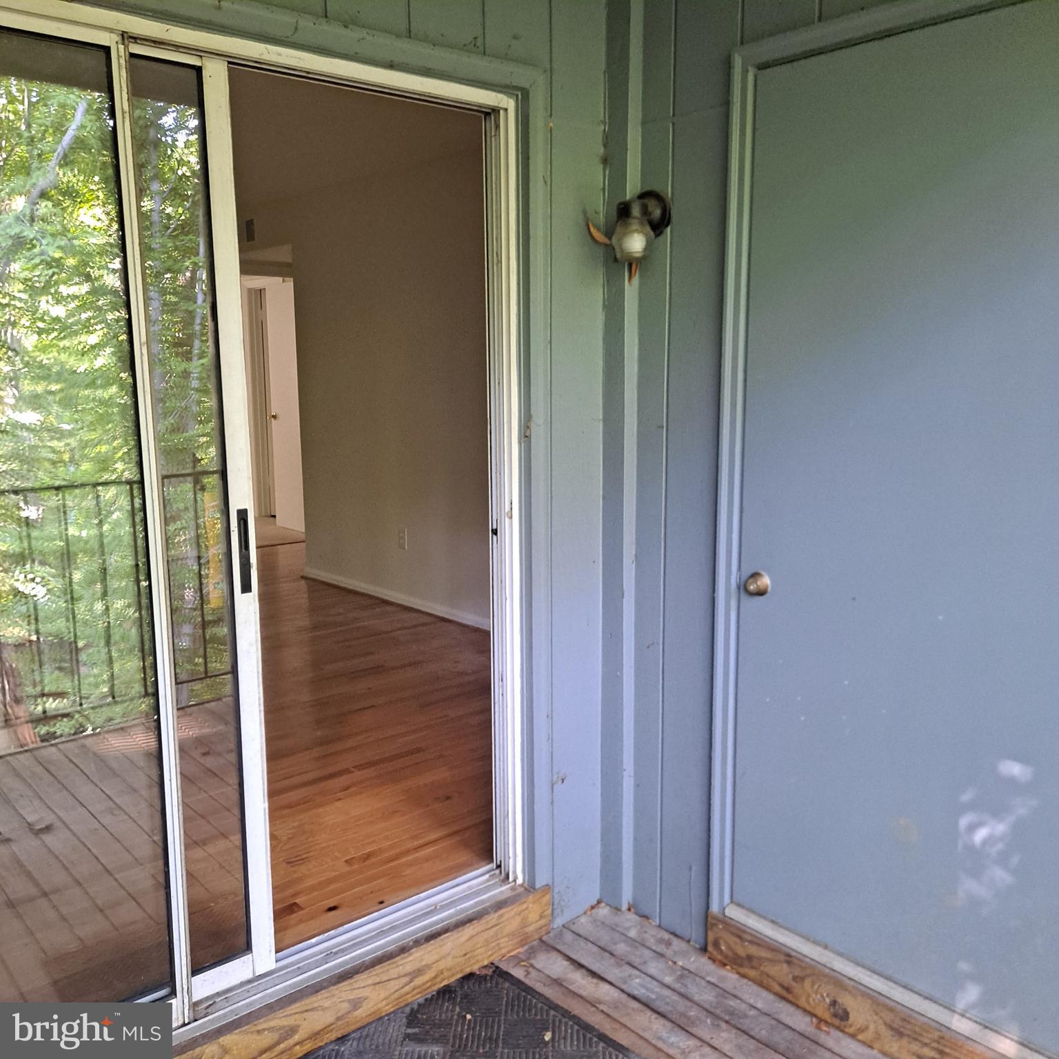 LAKEVIEW - Residential