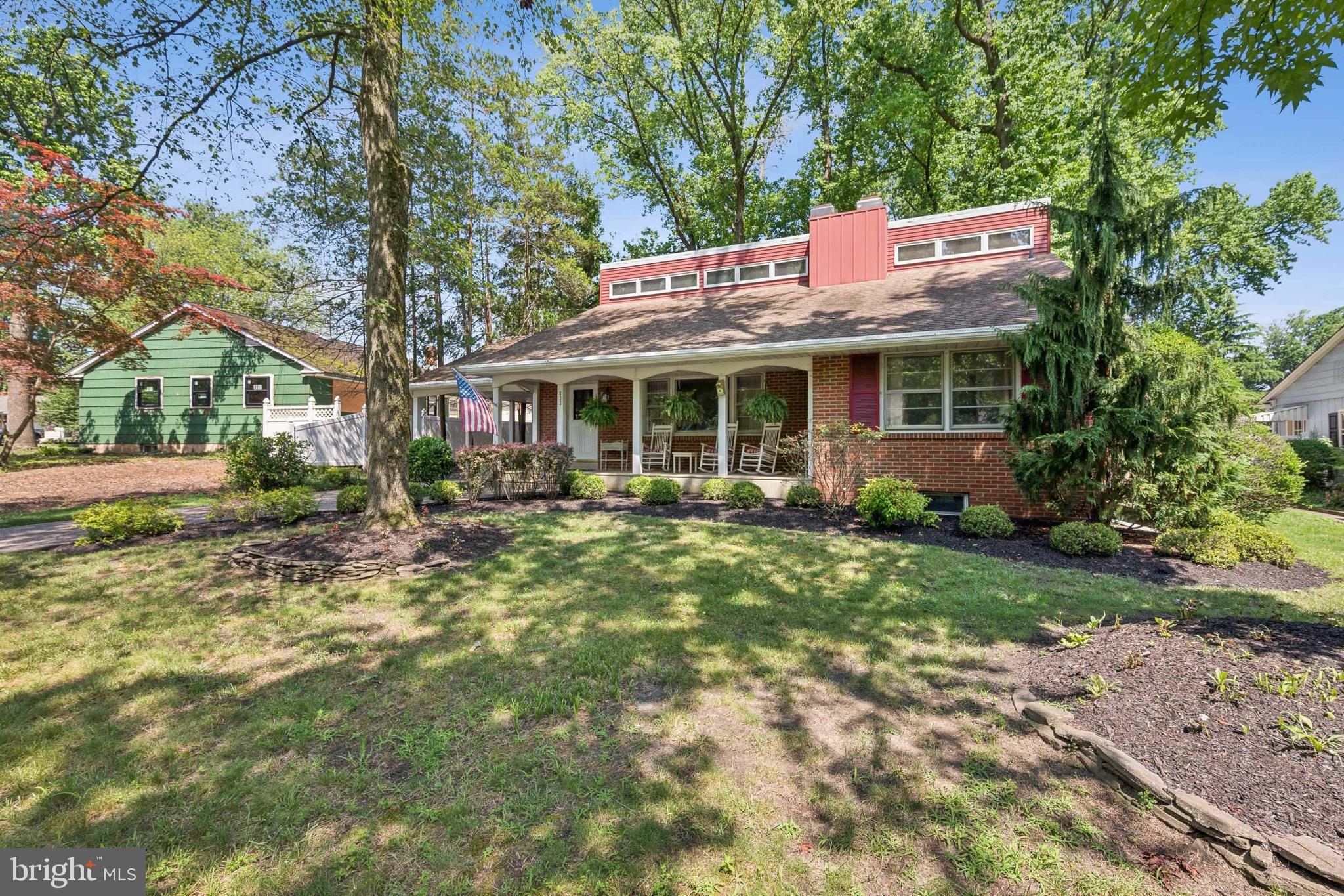 633 S EDGE PARK DRIVE