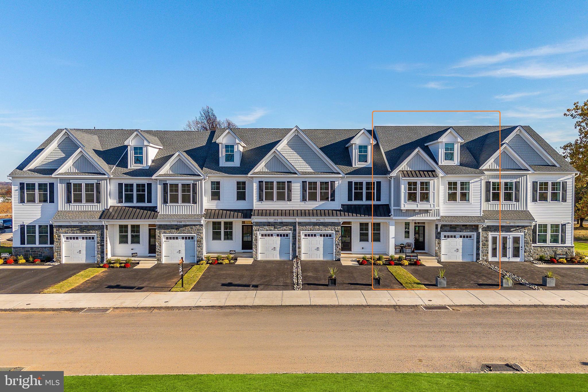 HIGHPOINT AT NEW BRITAIN - Residential