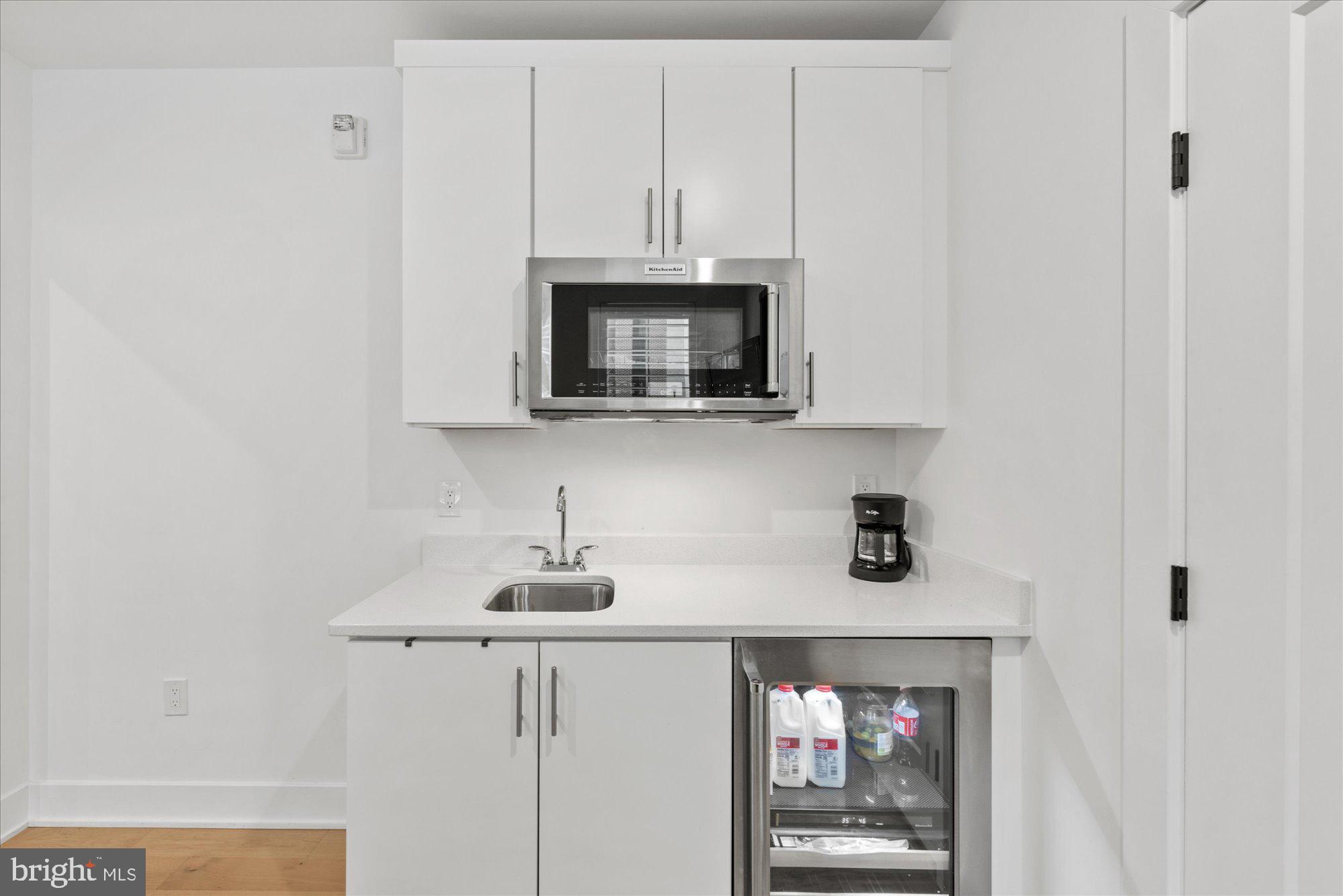 METRO WALK AT MOOREFIELD STATION - Residential