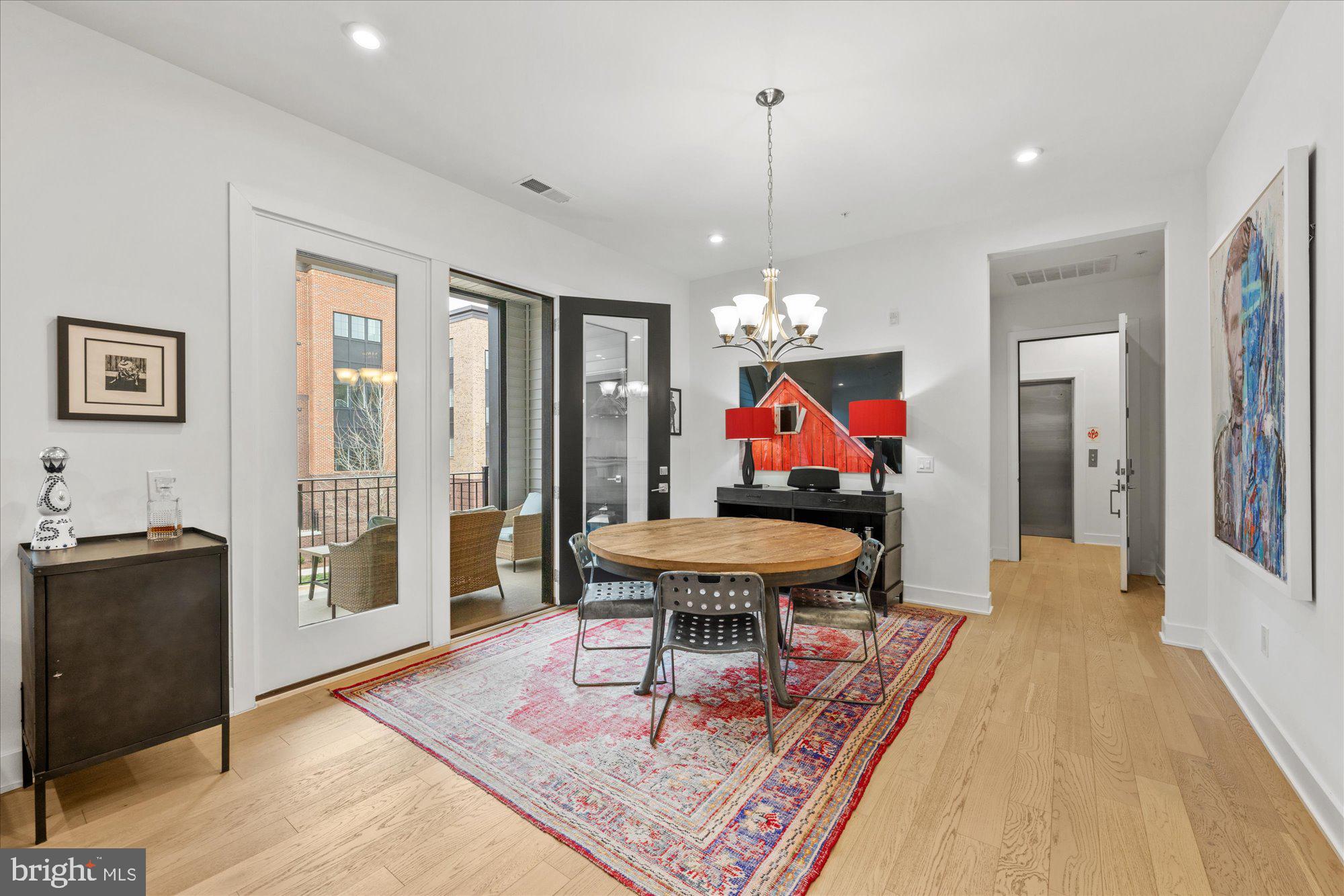 METRO WALK AT MOOREFIELD STATION - Residential