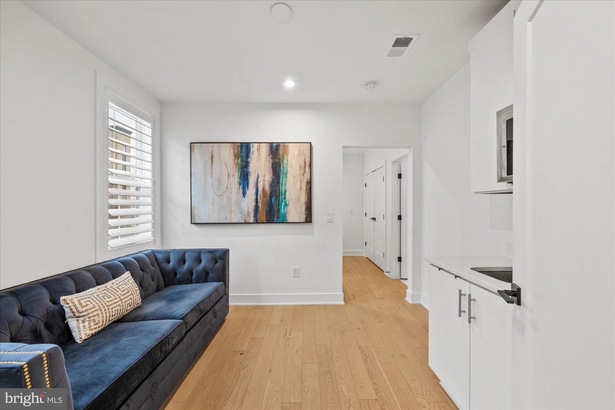 METRO WALK AT MOOREFIELD STATION - Residential