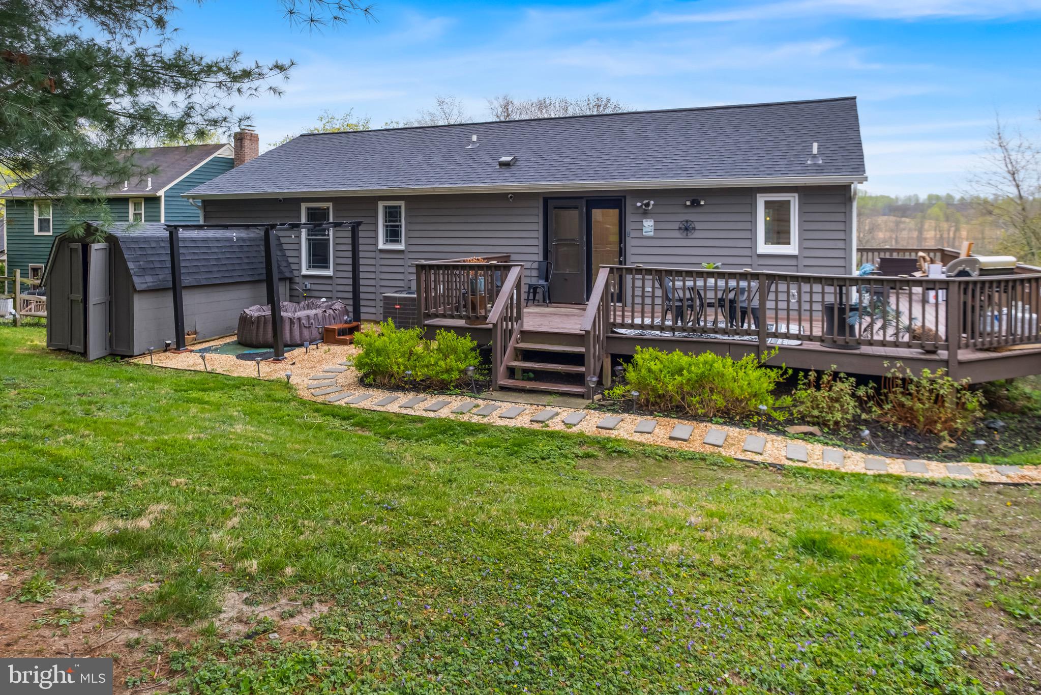 COLDSTREAM - Residential